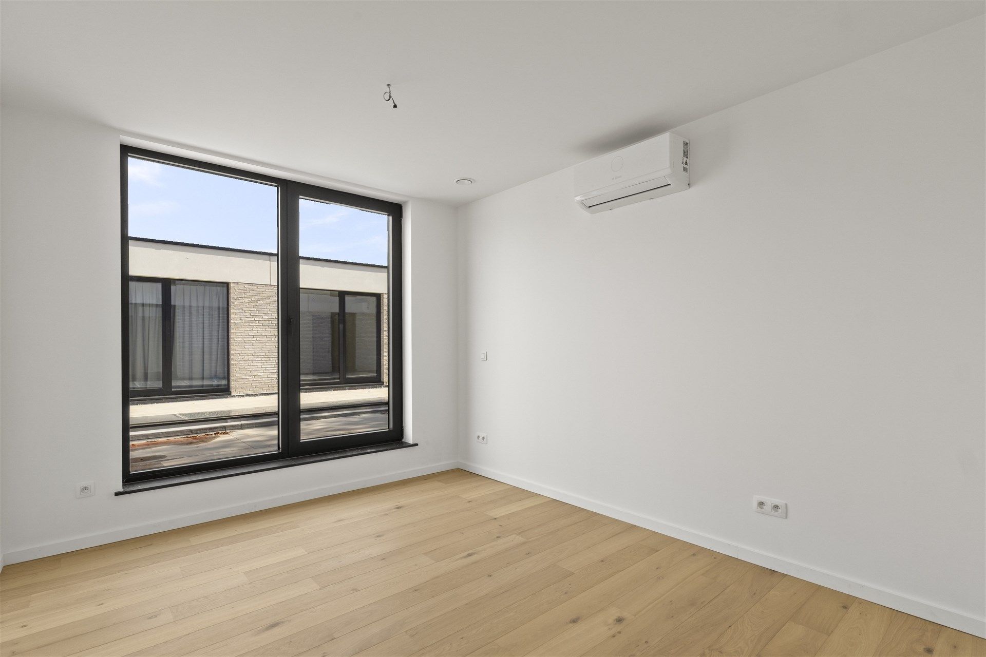 Appartement met staanplaats. (prijs excl. kosten) (mogelijk aan 6% BTW) foto 13