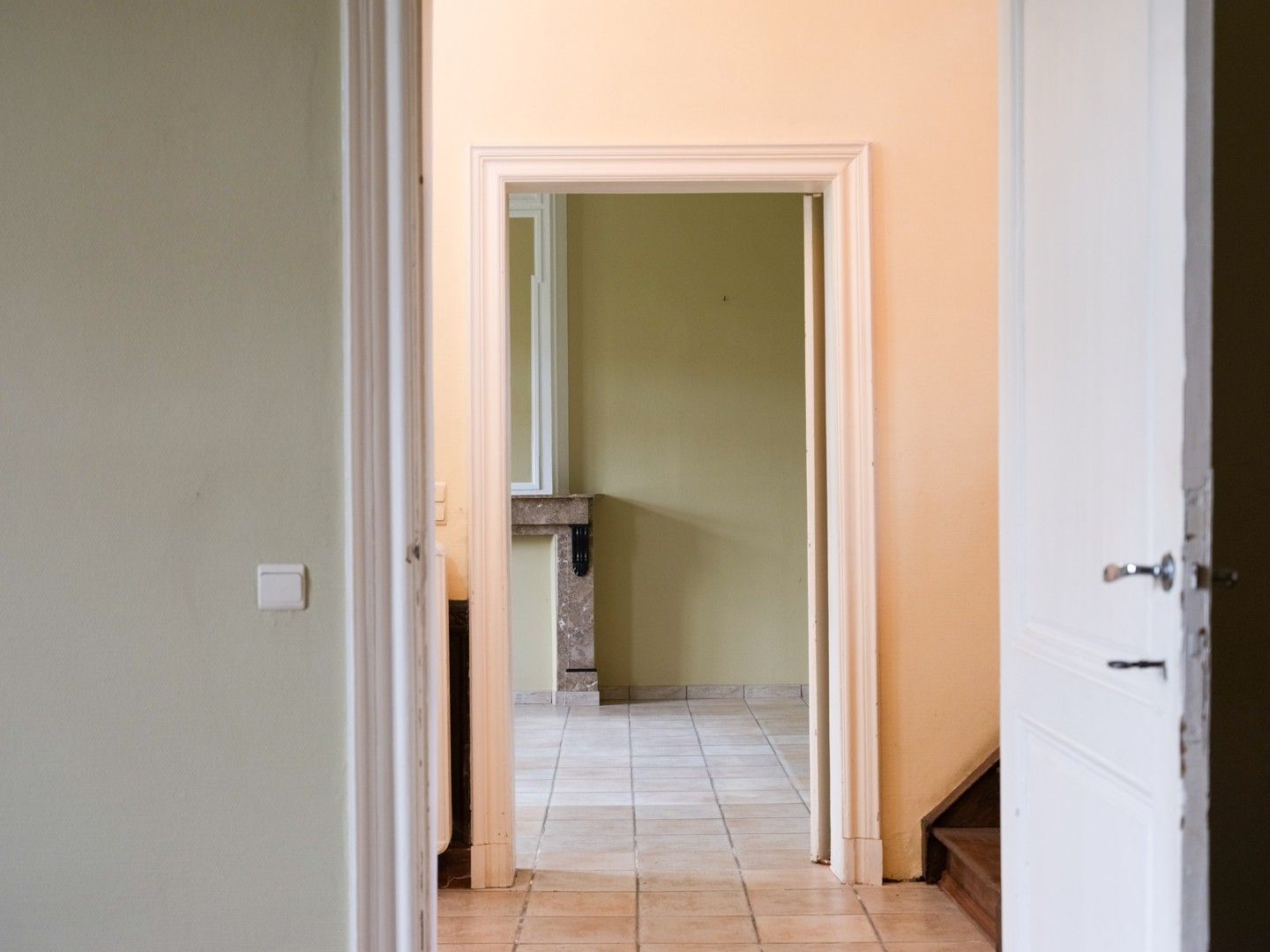 Karaktervolle voormalige pastorie met tuin in het hart van Erondegem foto 13