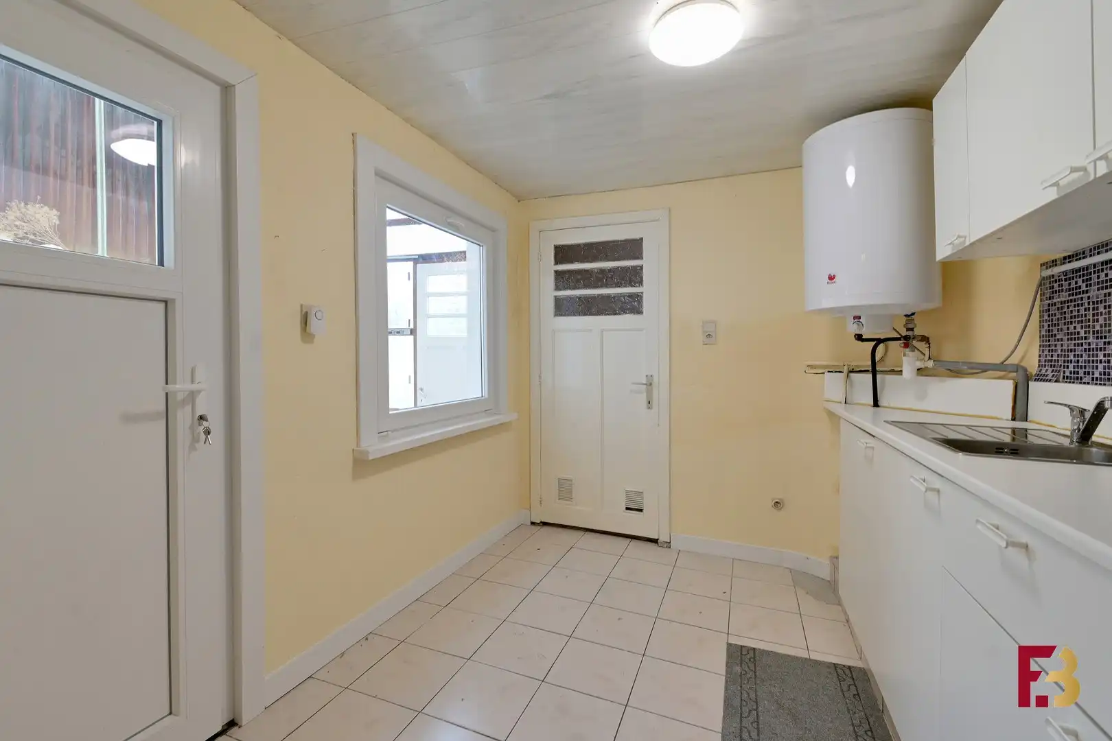 Woning met veel potentieel op toplocatie nabij UZ Gent foto 5