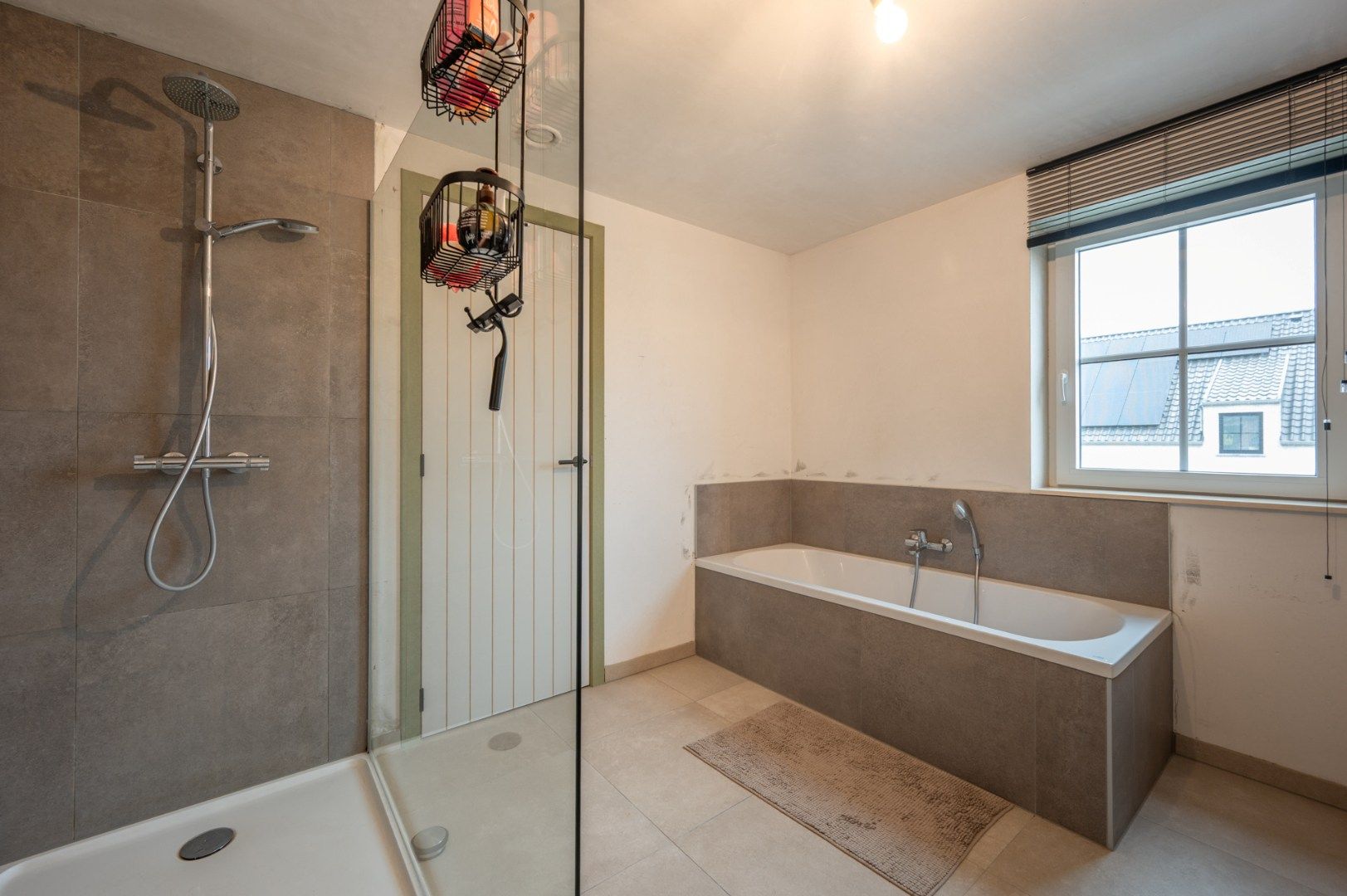 Recente en energiezuinige woning nabij het centrum van Jabbeke foto 13
