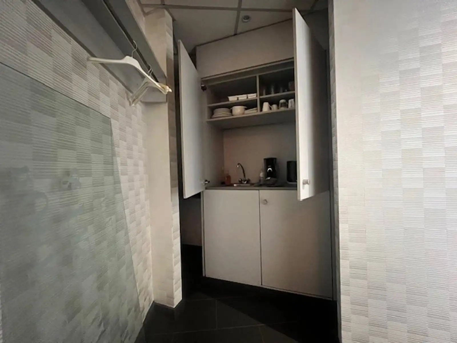 Handelsruimte - oppervlakte ca.105 m² diverse mogelijkheden foto 11
