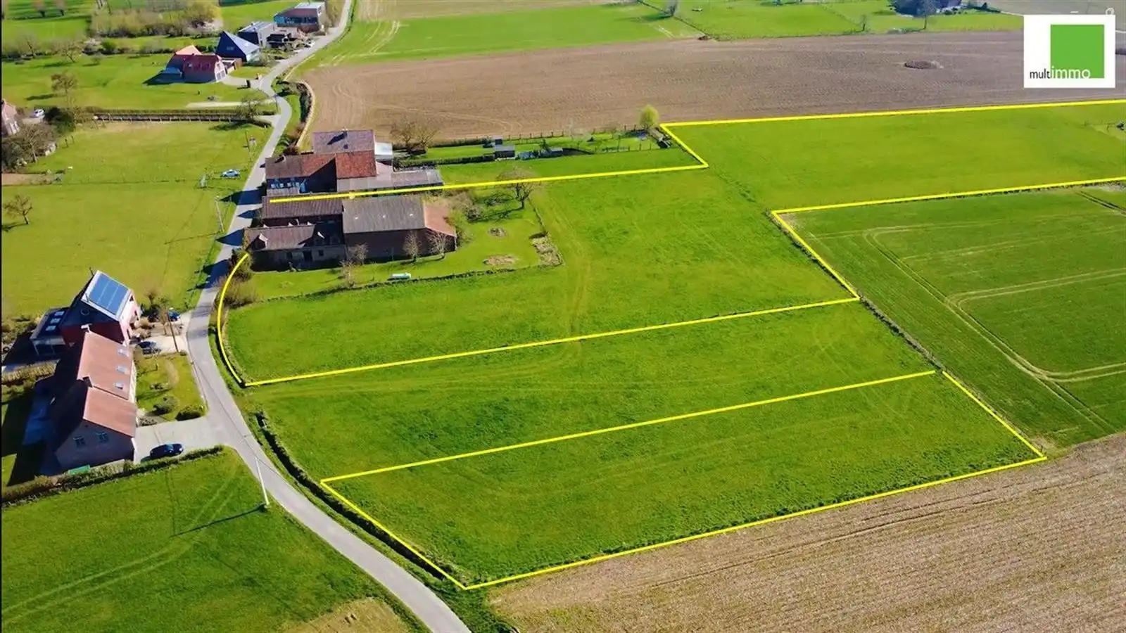 Uitzonderlijke eigendom van kunstenaar dichter  foto 2