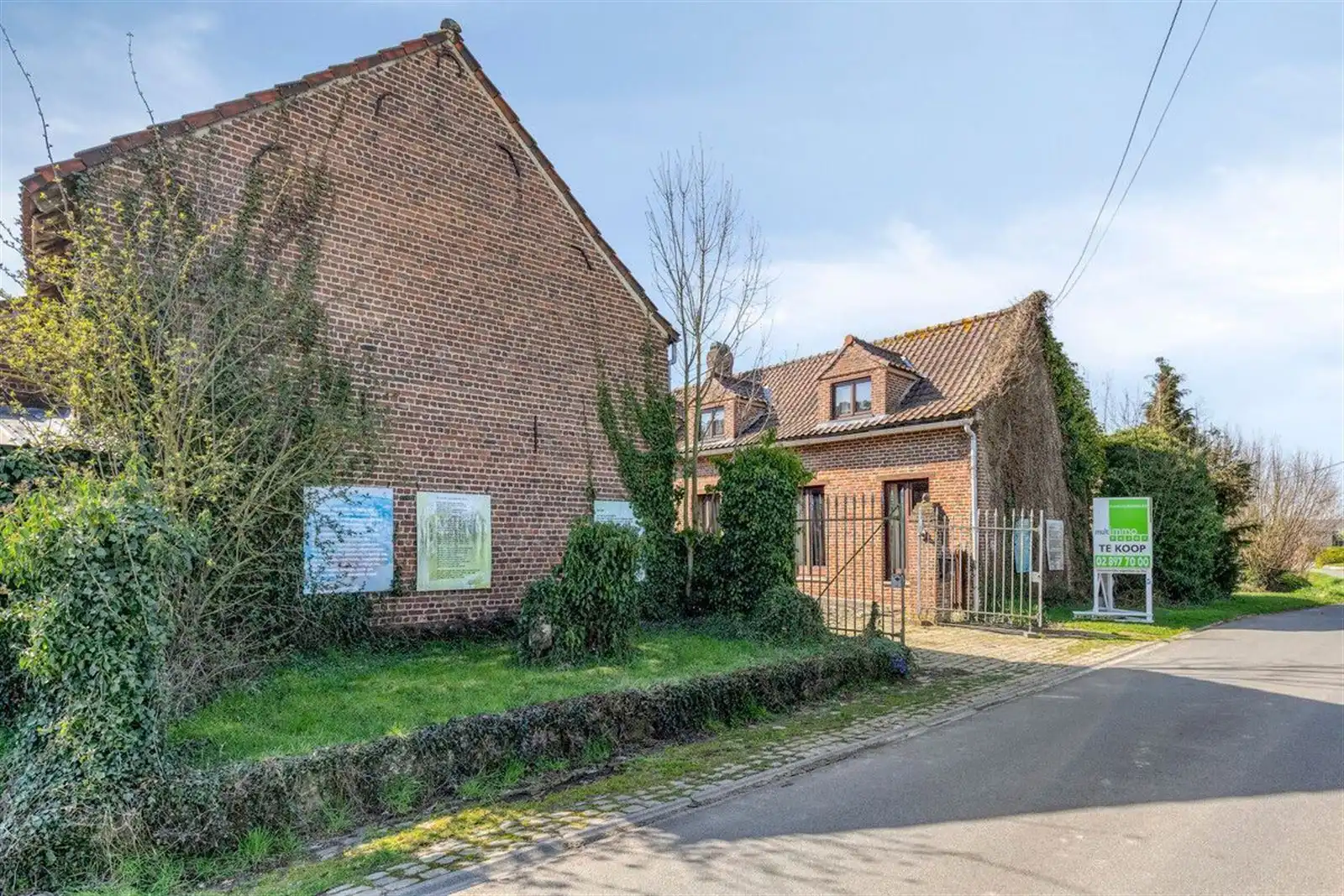 Uitzonderlijke eigendom van kunstenaar dichter  foto 2