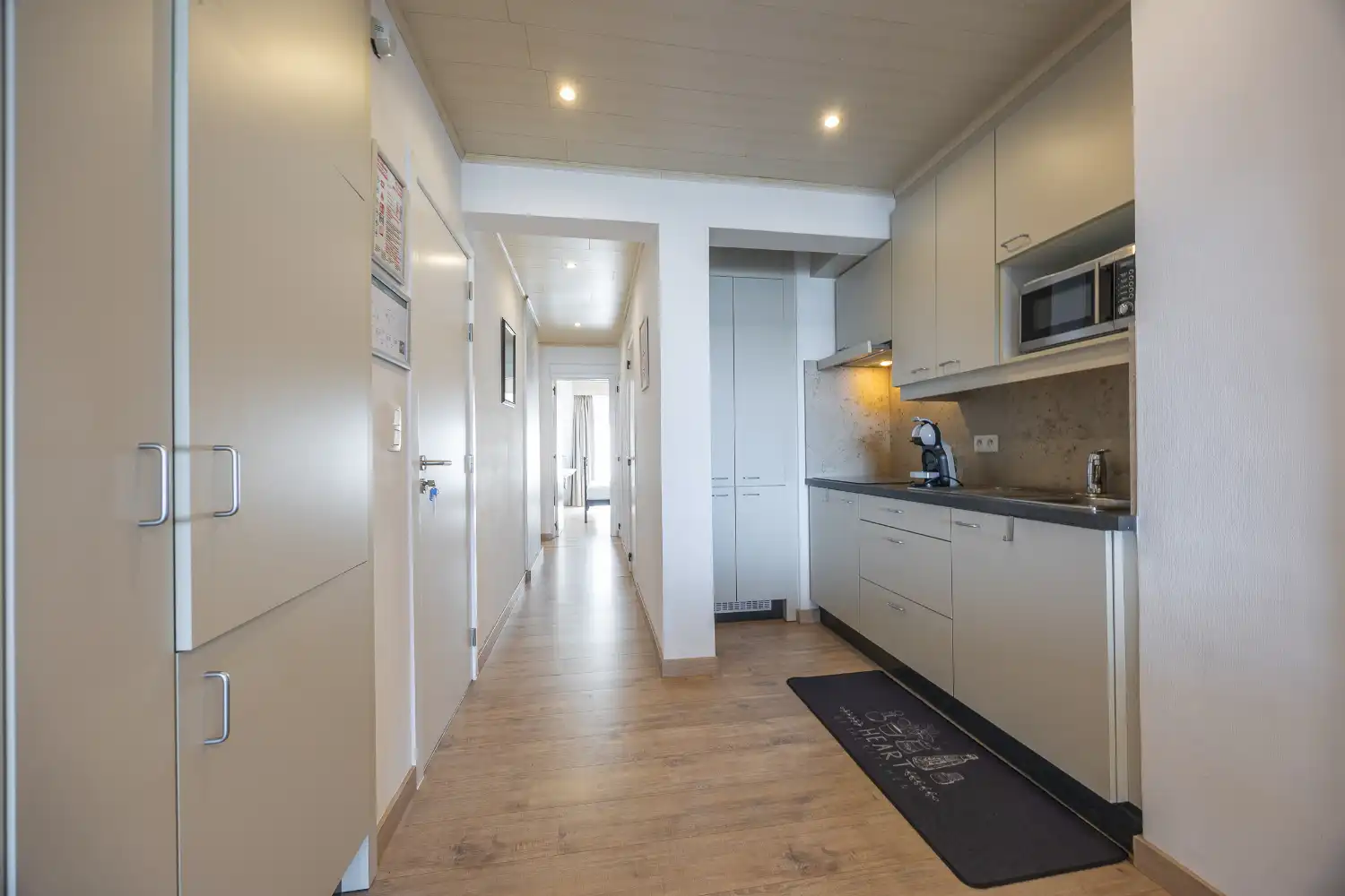 Appartement met 2 slaapkamers te huur op Zeedijk in Middelkerke foto 10