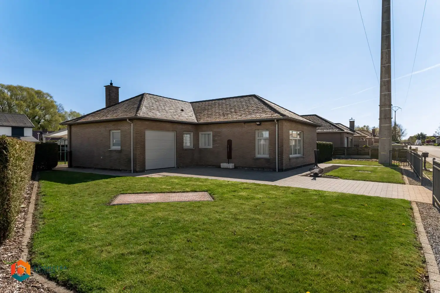 Woning met 2 slpkrs en ruime tuin op toplocatie foto {{pictureIndex}}