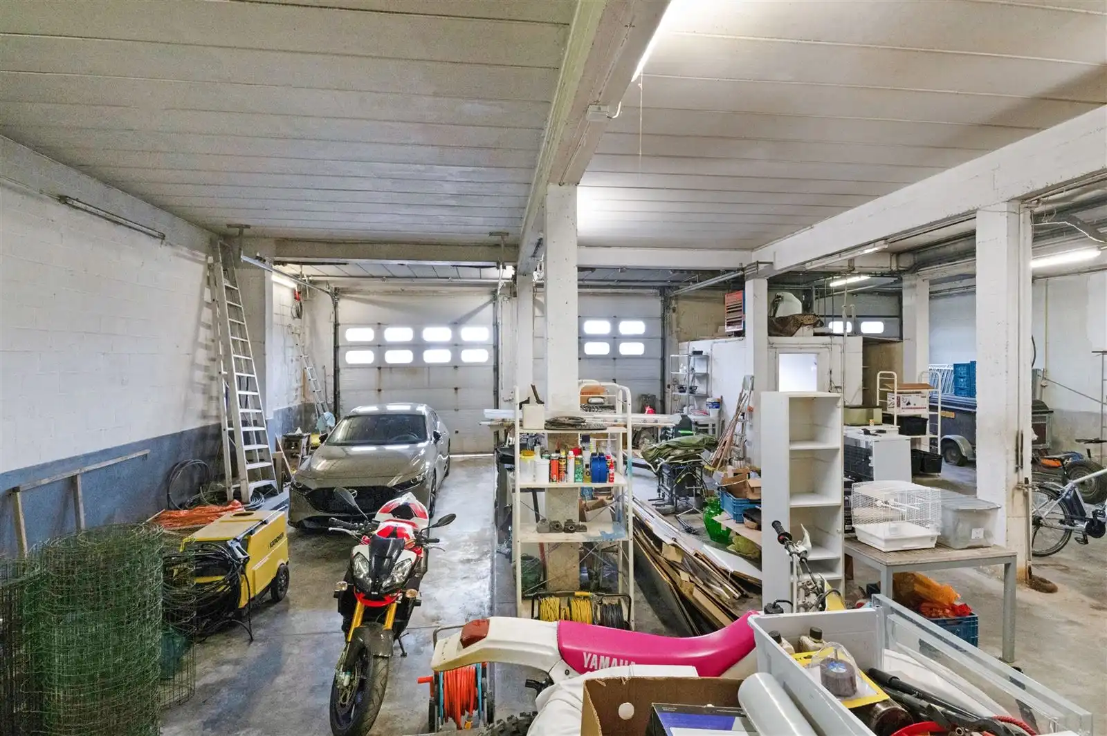 Polyvalente villa met  zeer grote loods foto 25