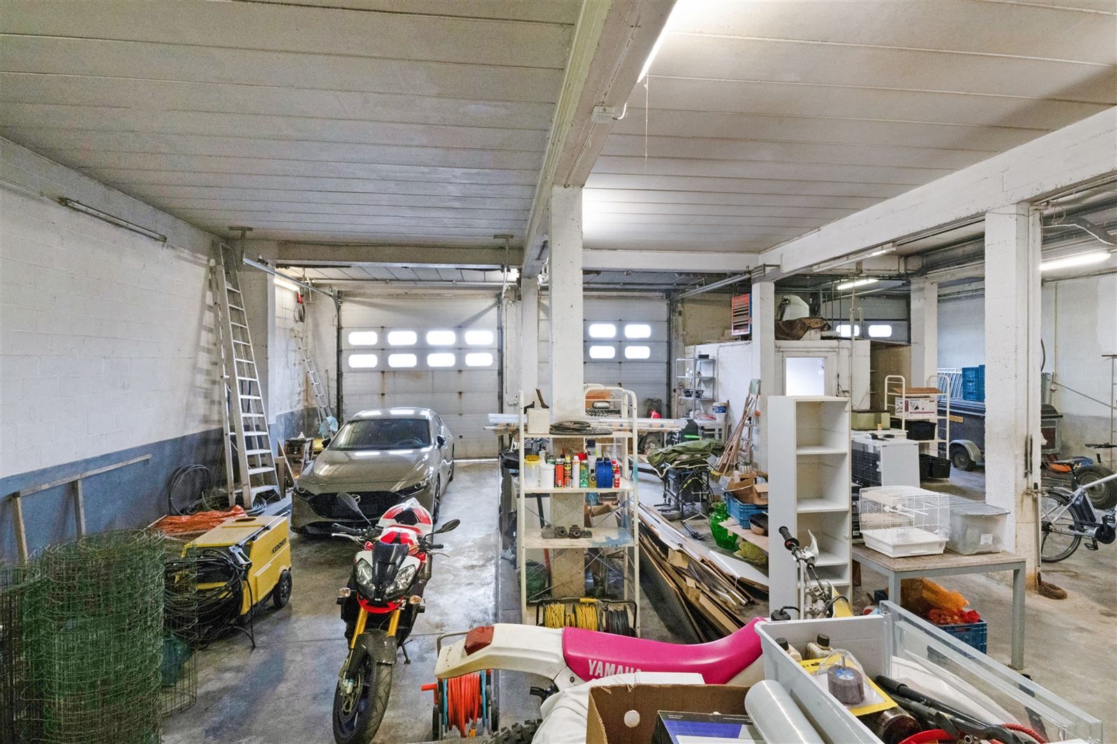 Polyvalente villa met  zeer grote loods foto 25