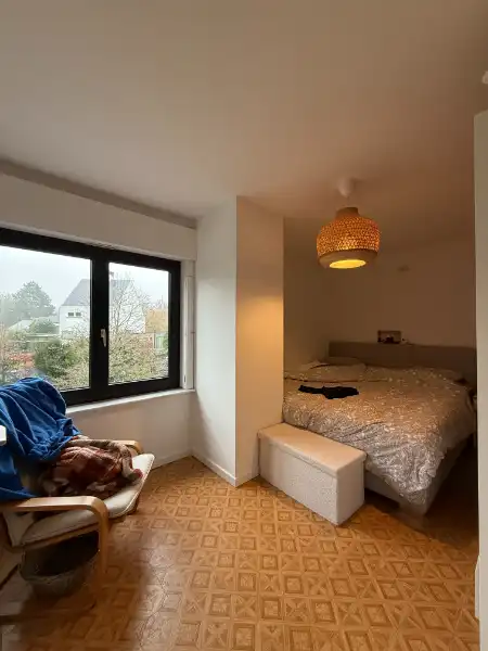 Instapklare halfopen woning met tuin nabij Sint-Pietersstation foto 13