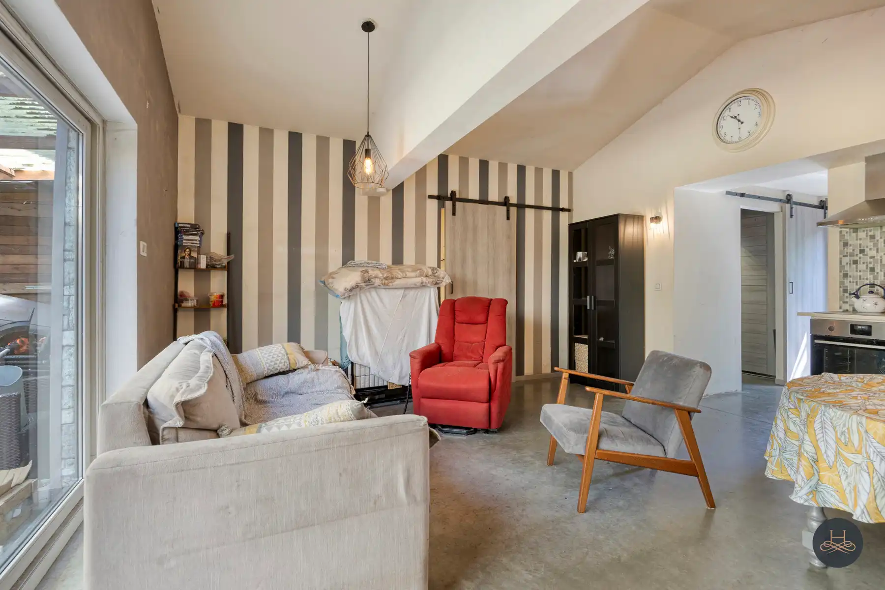 Veelzijdige halfopen bebouwing met woonstudio in de tuin foto 26