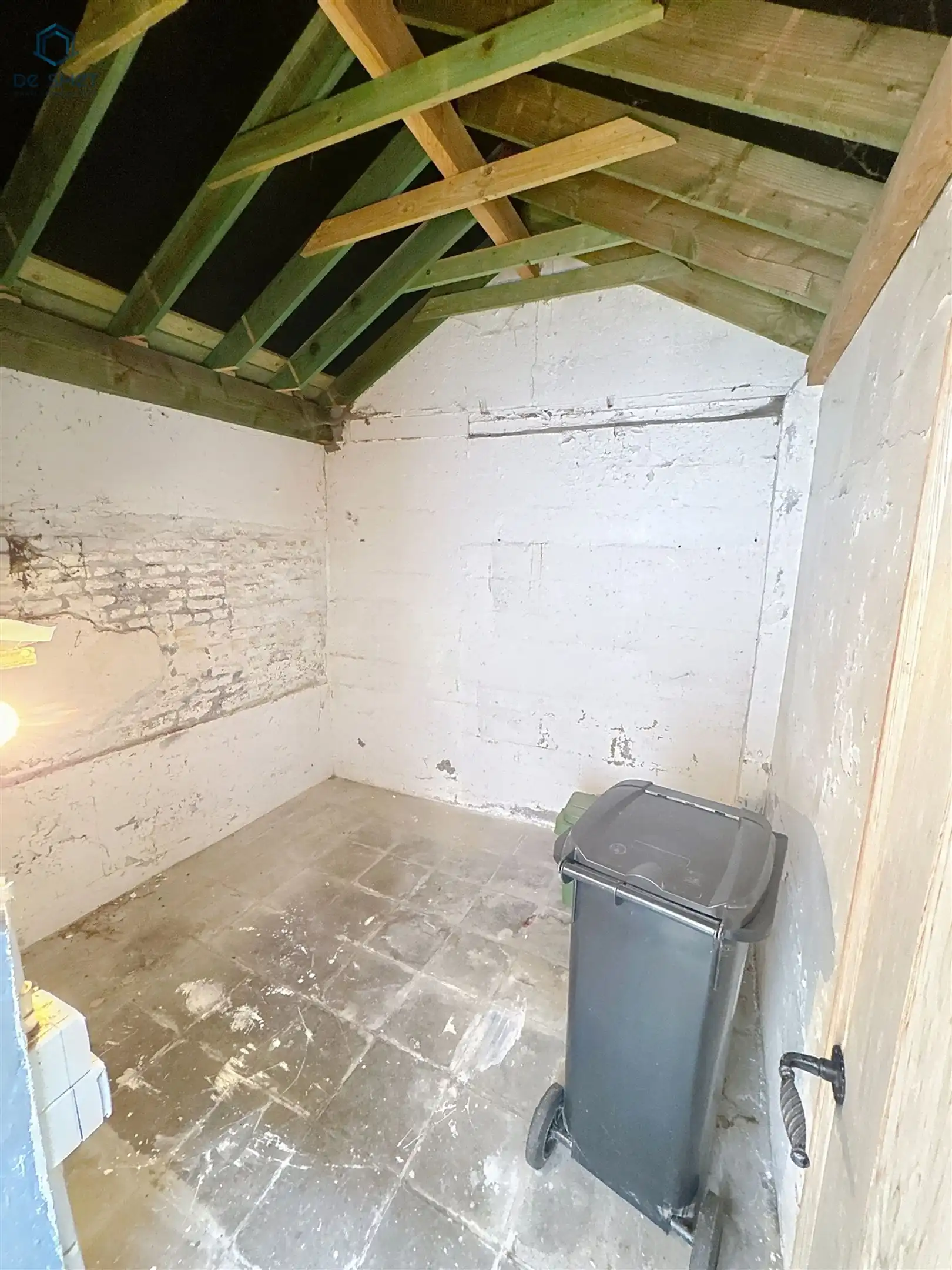 Instapklare, volledig gerenoveerde woning met 4 slaapkamers, terras en tuinberging in hartje Geraardsbergen! foto 12