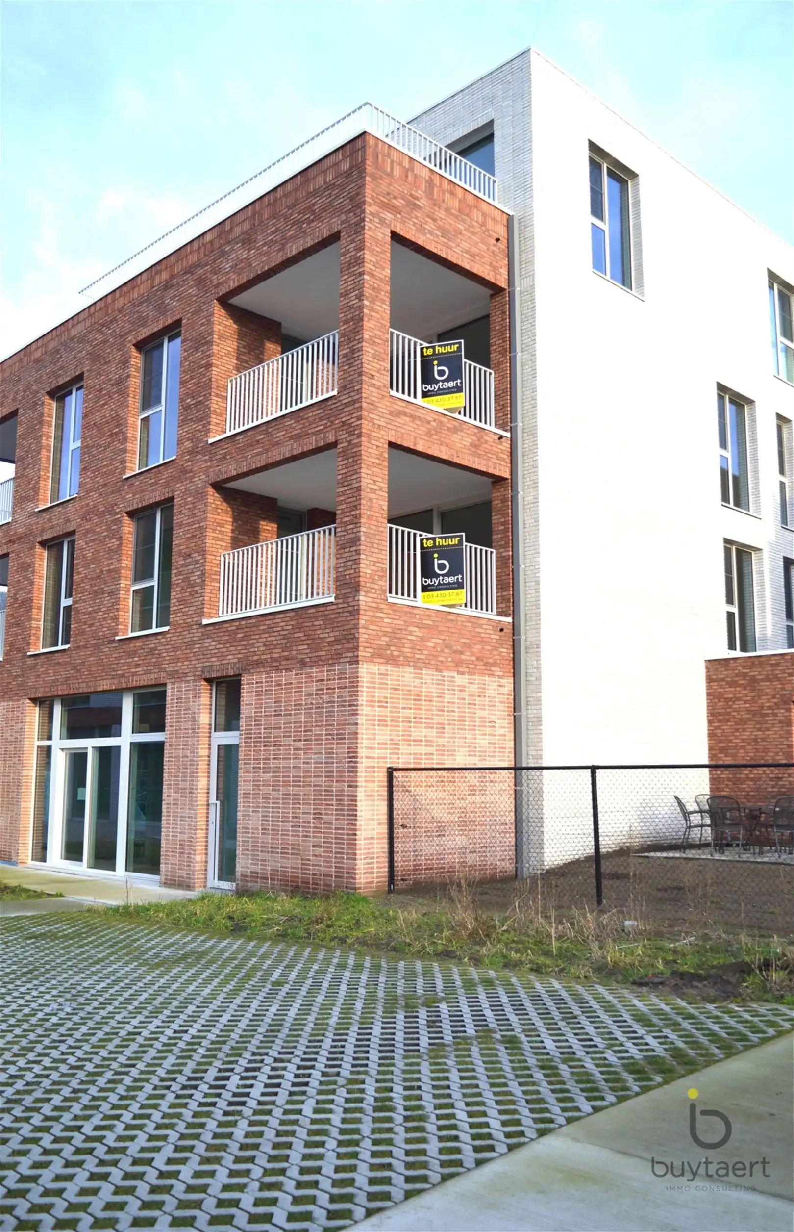 Prachtig nieuwbouw appartement met uniek terras te Zoersel! foto 22