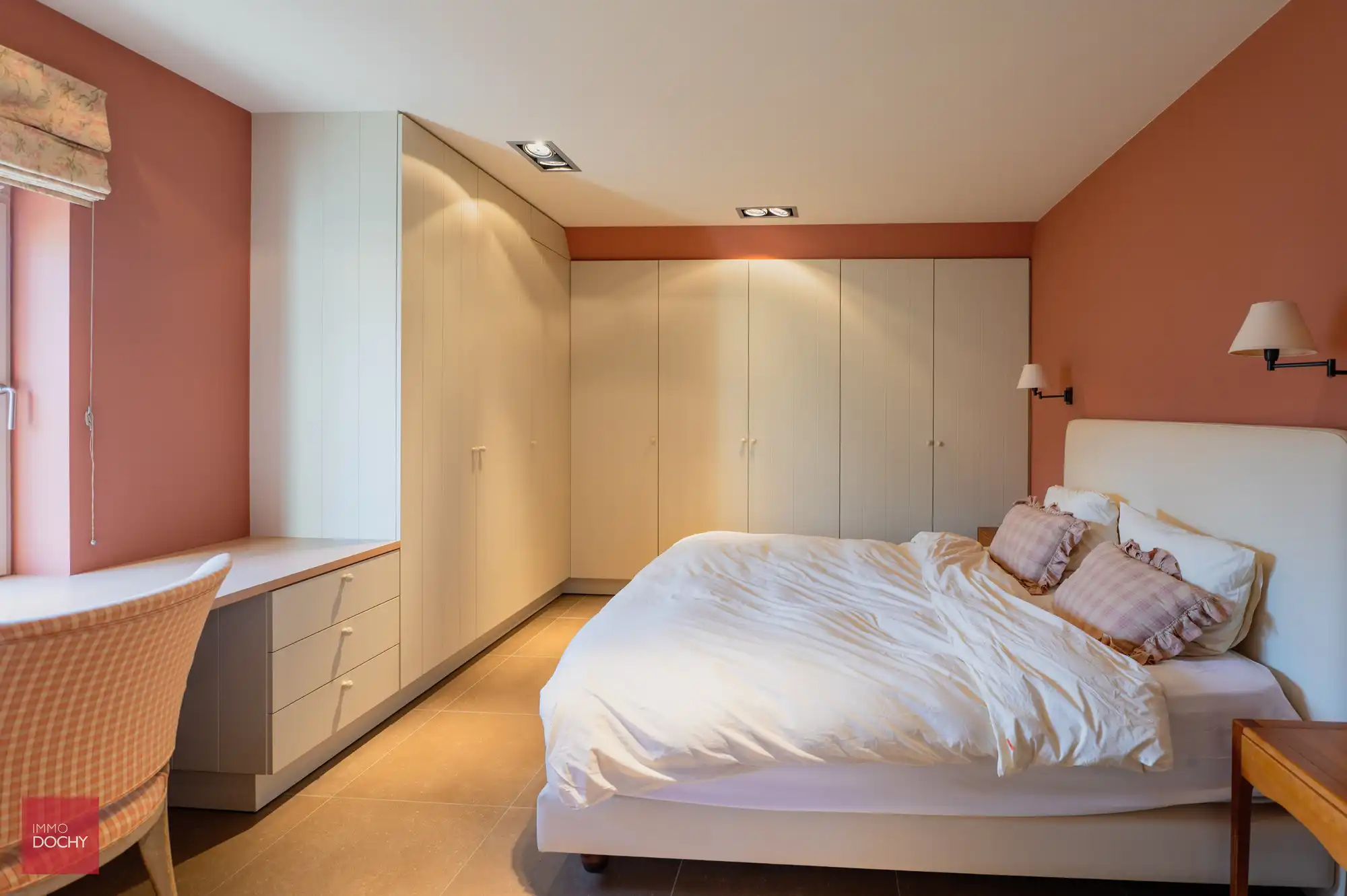 Zeer goed gelegen instapklare villa foto 28