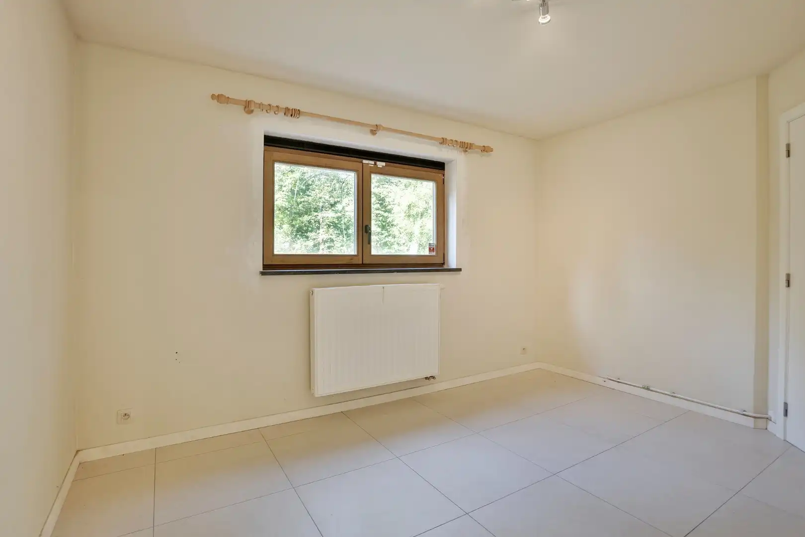 Ruime woning in een doodlopende straat met 4 slaapkamers, 2 badkamers op een prachtig perceel vlak bij het Meerdaalwoud  foto 17