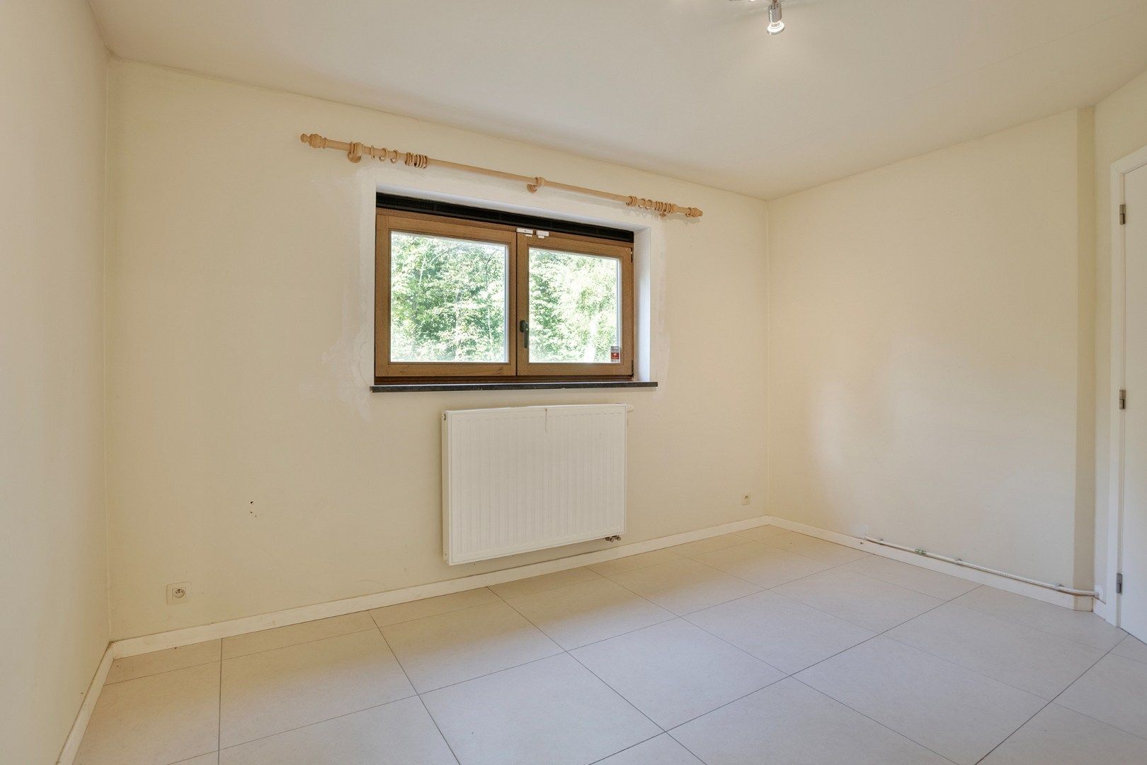 Ruime woning in een doodlopende straat met 4 slaapkamers, 2 badkamers op een prachtig perceel vlak bij het Meerdaalwoud  foto 17