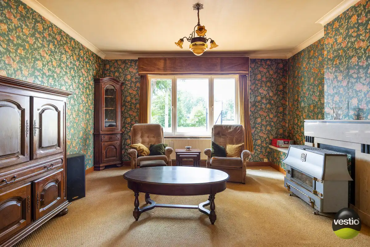 OP TE FRISSEN HALF VRIJSTAANDE WONING OP 7A87CA STADSRAND HASSELT. foto 6