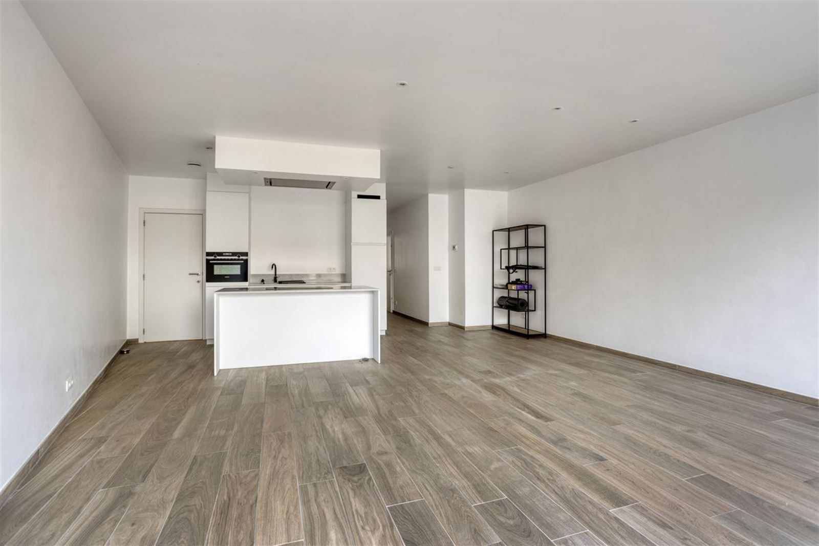 Gelijkvloers 1 slaapkamer appartement met tuin  foto 5