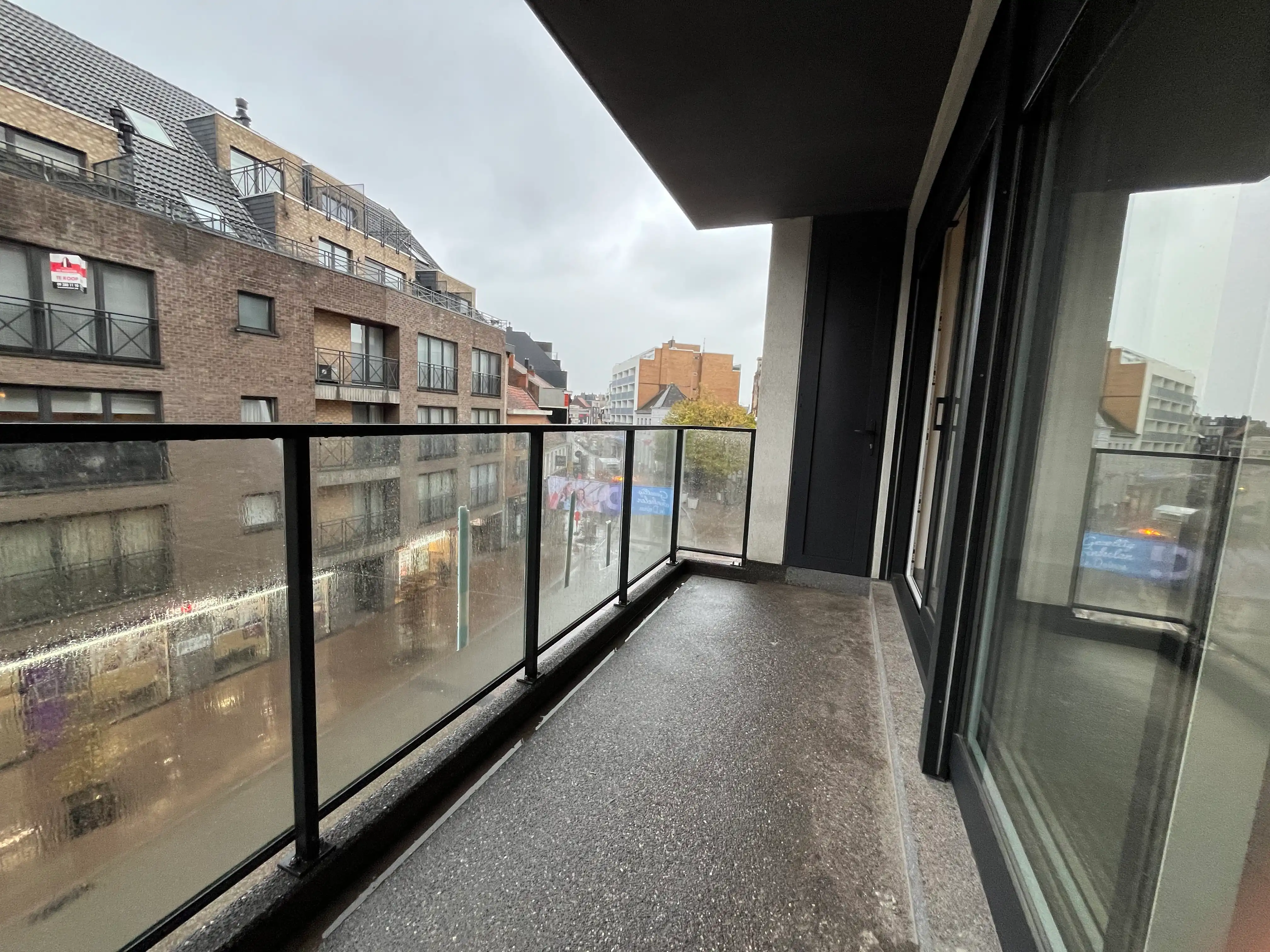 Ruim appartement met aangenaam zonneterras foto 6