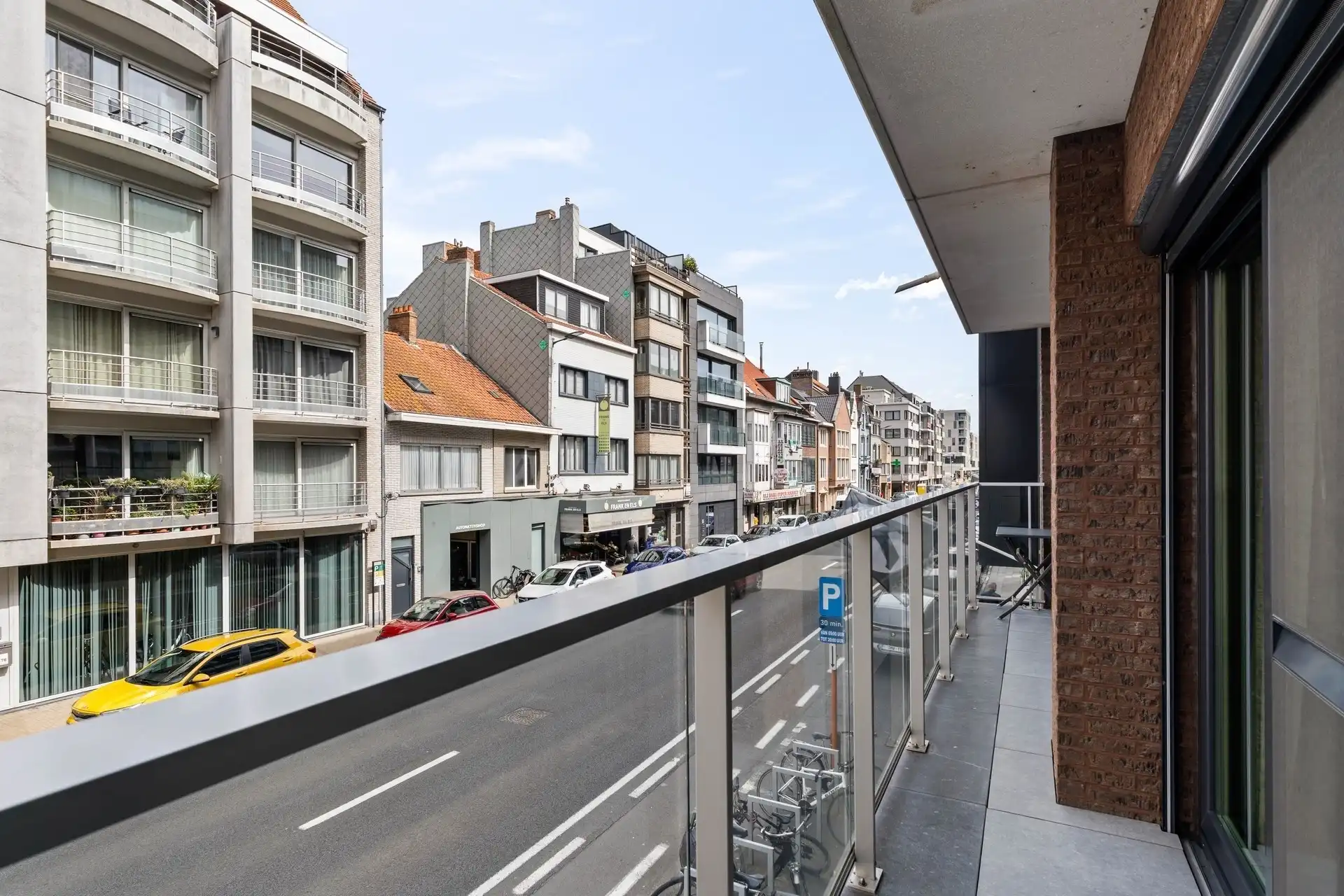 Zeer ruim 3-slaapkamerappartment nabij het strand te Mariakerke foto 19