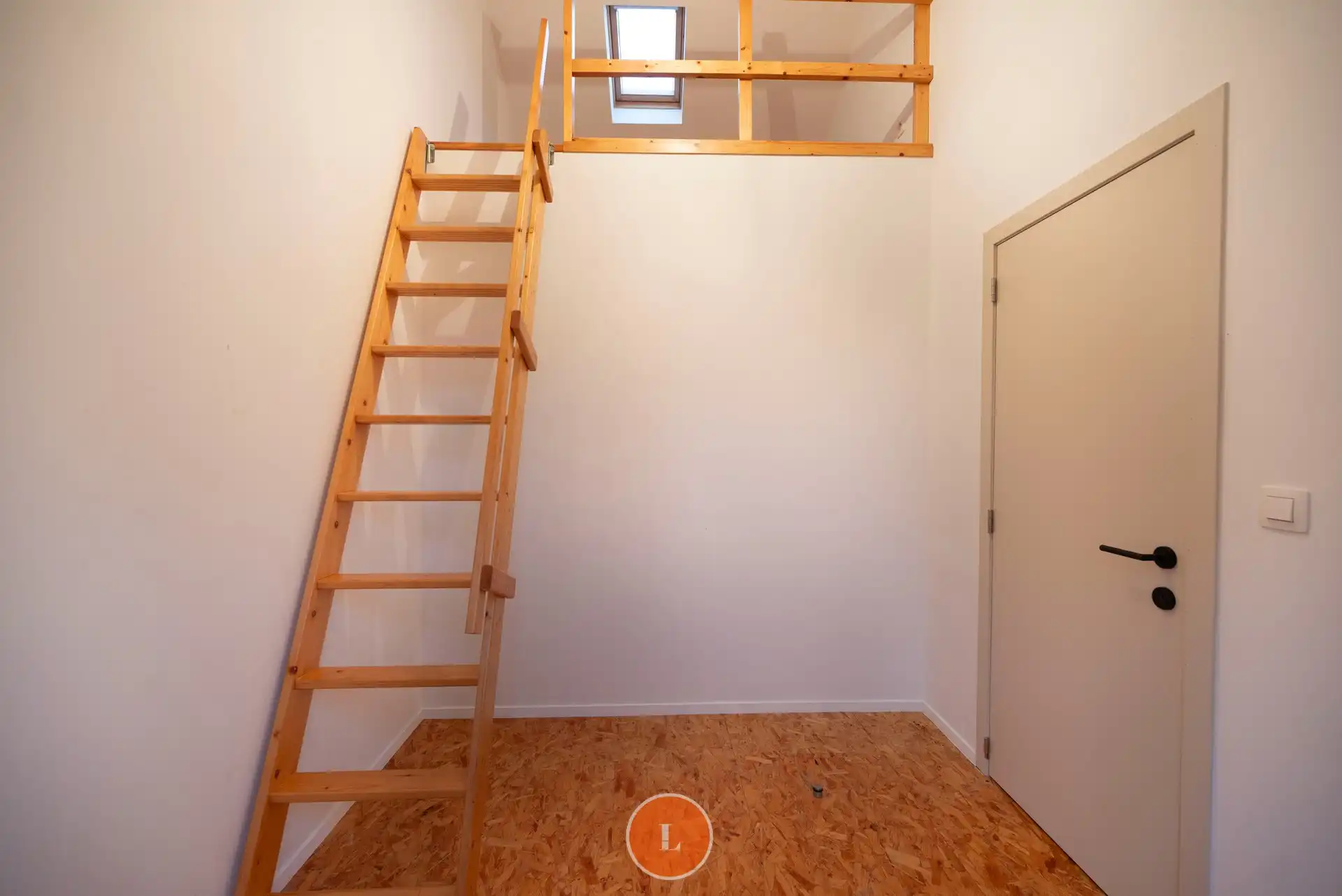 Instapklare woning met 3 slaapkamer en tuin in Lauwe foto 14