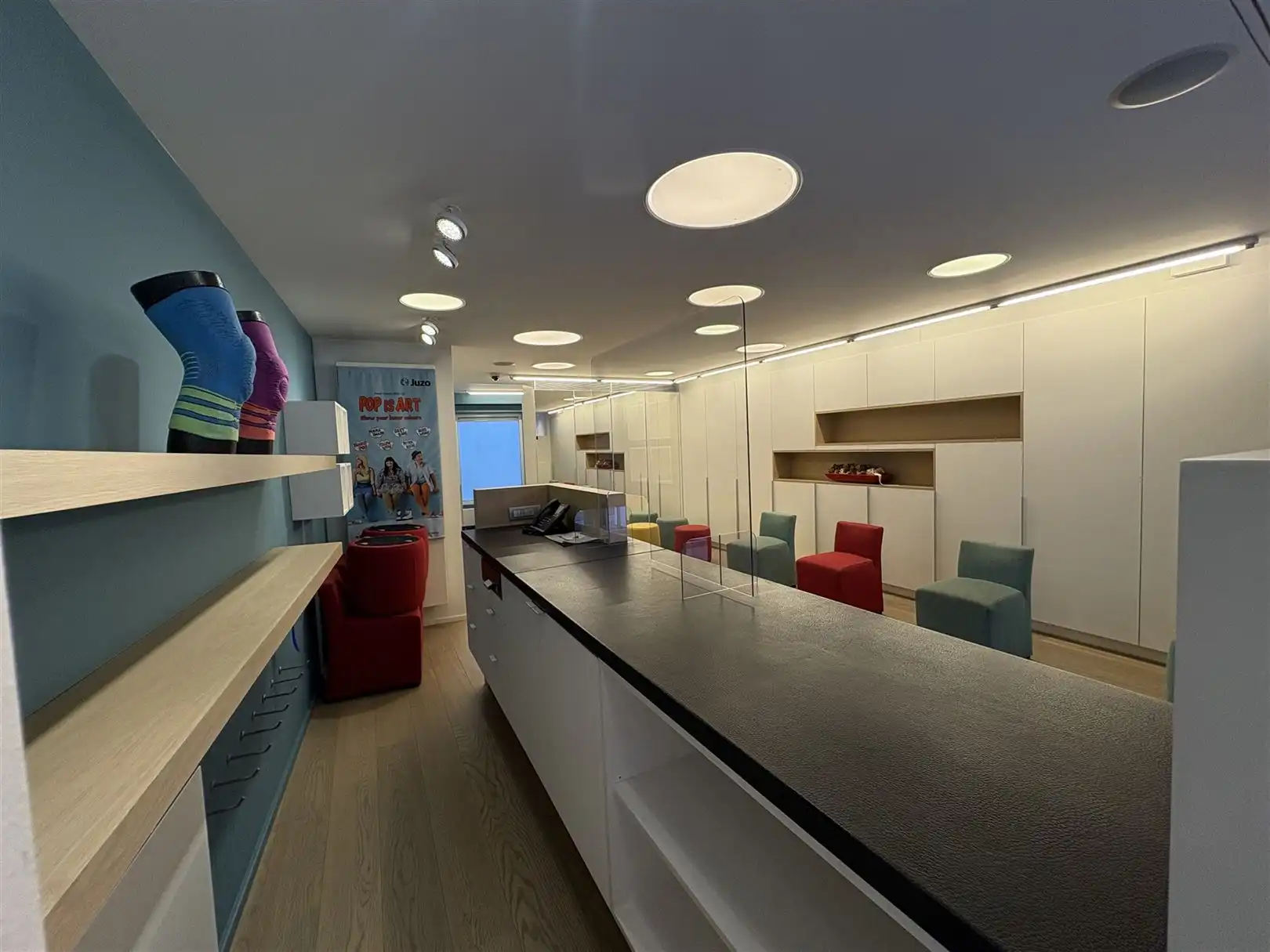 Handelspand te huur in centrum Oudenaarde. foto 3