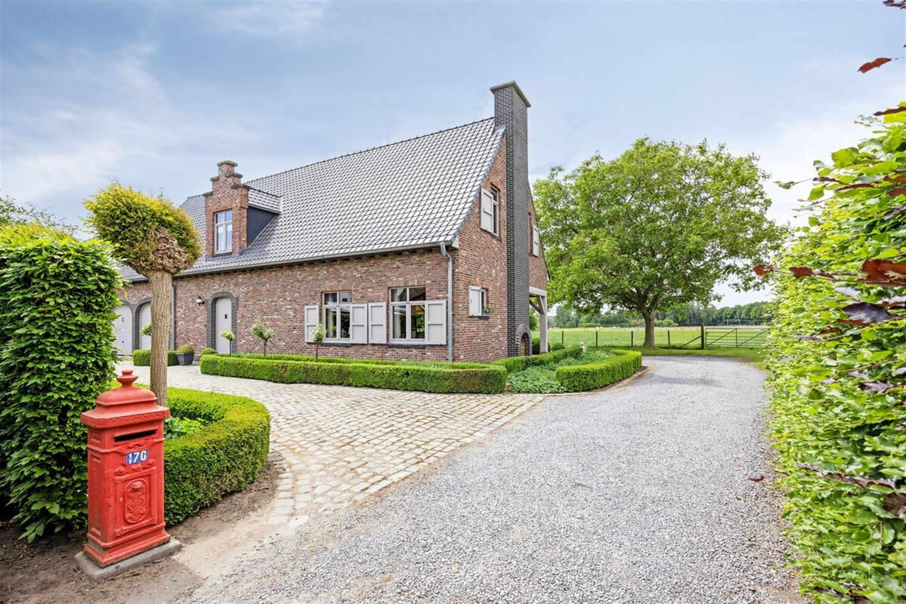 Landelijke woning met optioneel aangrenzende weide foto 2