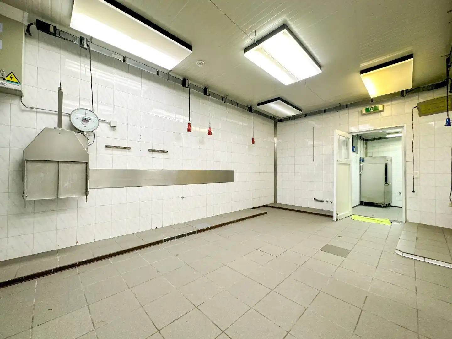 Handelpand met winkel, atelier en woonst, commerciële ligging, Torhout foto 11