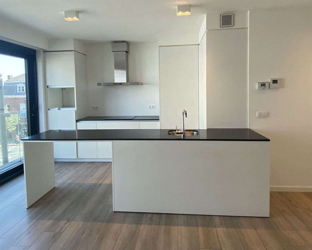 Recent appartement in het centrum van Brasschaat foto 3