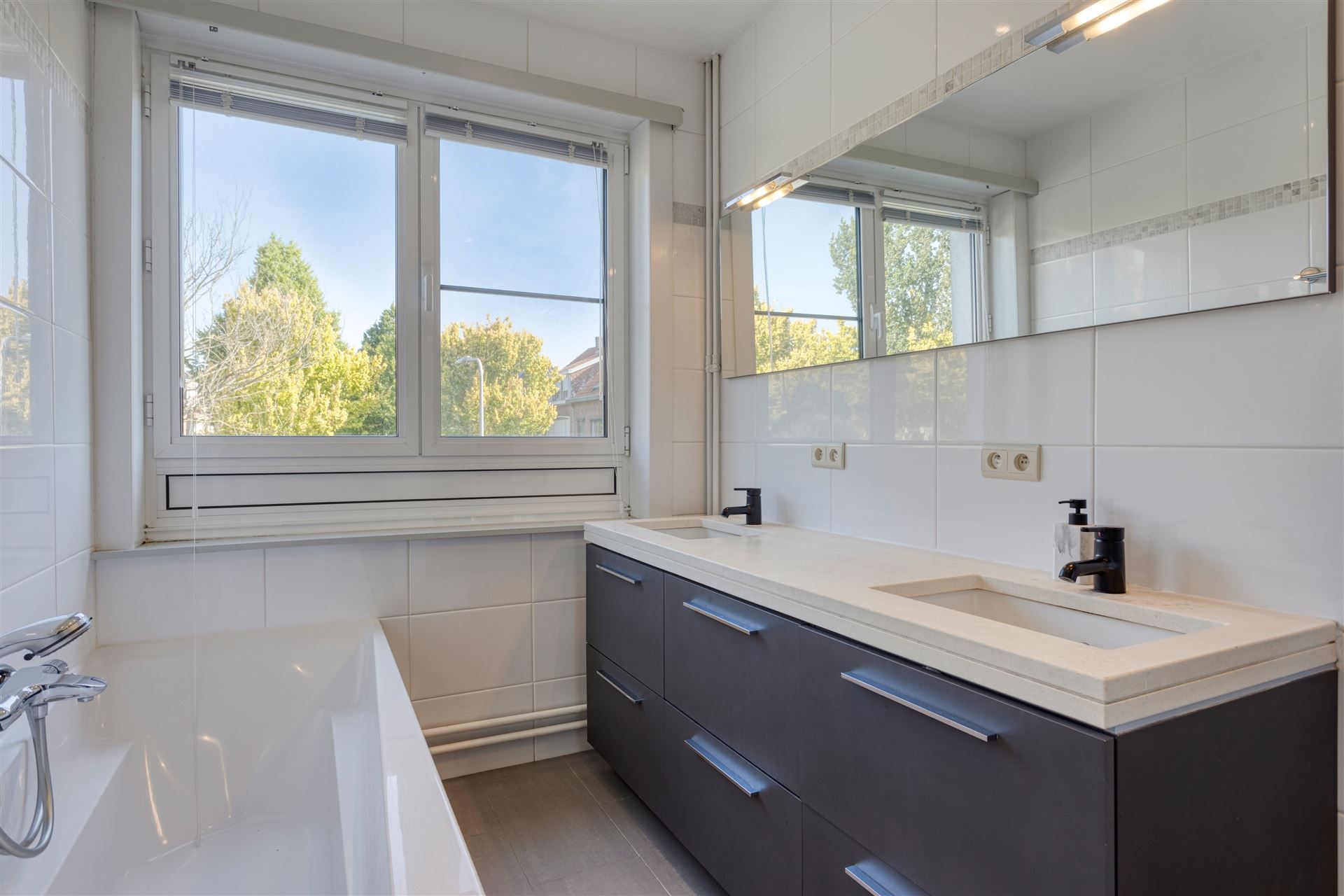 Ideale gezinswoning op topligging foto 21