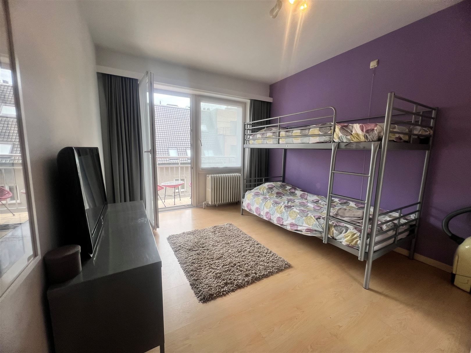 Te Koop: Gerenoveerd Appartement met Frontaal Zeezicht foto 9