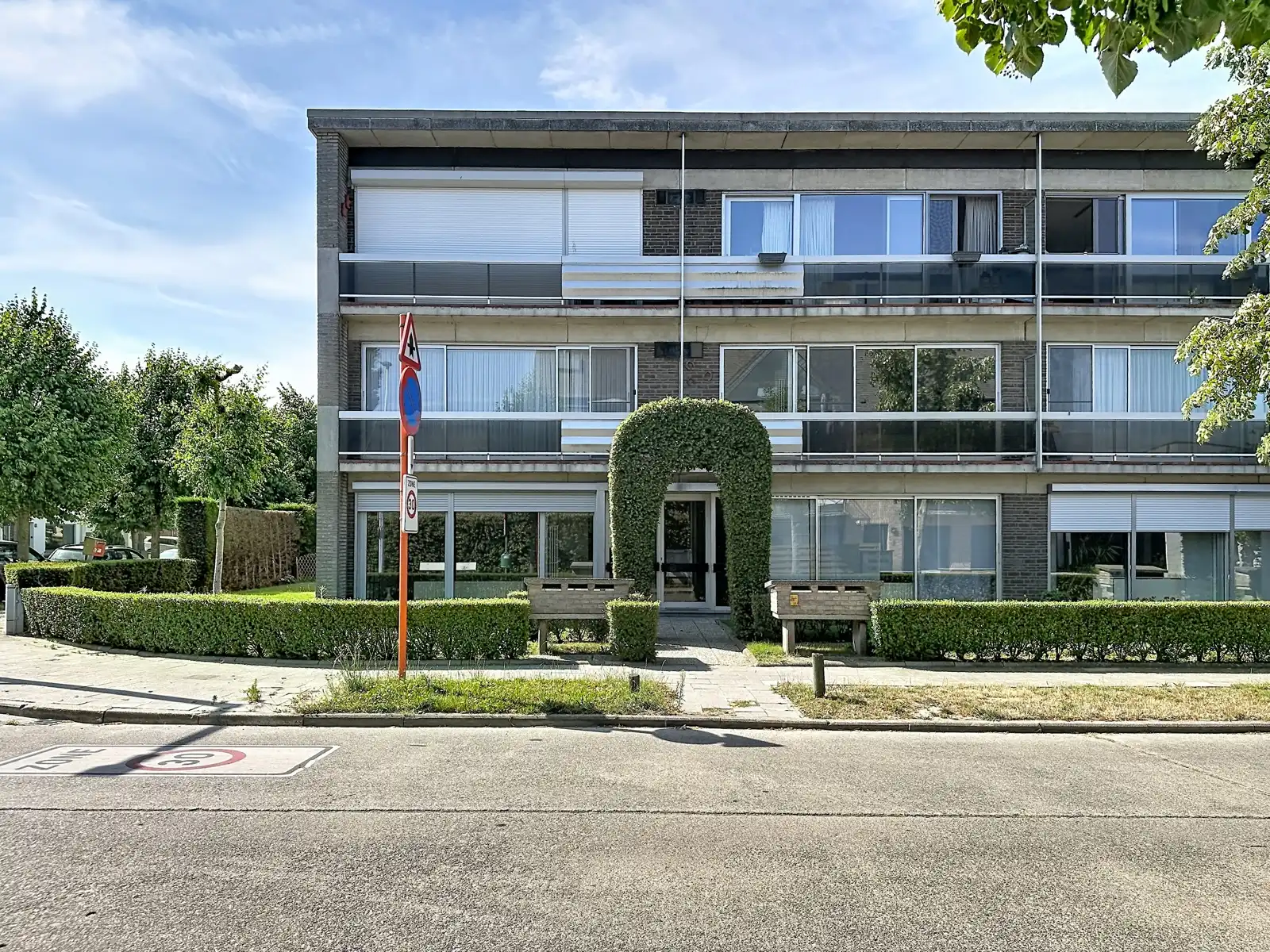 Gelijkvloers hoekappartement met mogelijkheid tot garagebox foto 32