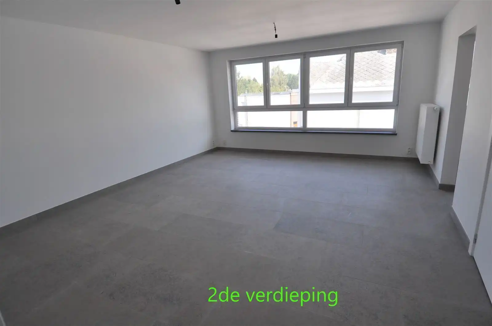 Appartement op de 2de verdieping met 2 slaapkamers foto 4