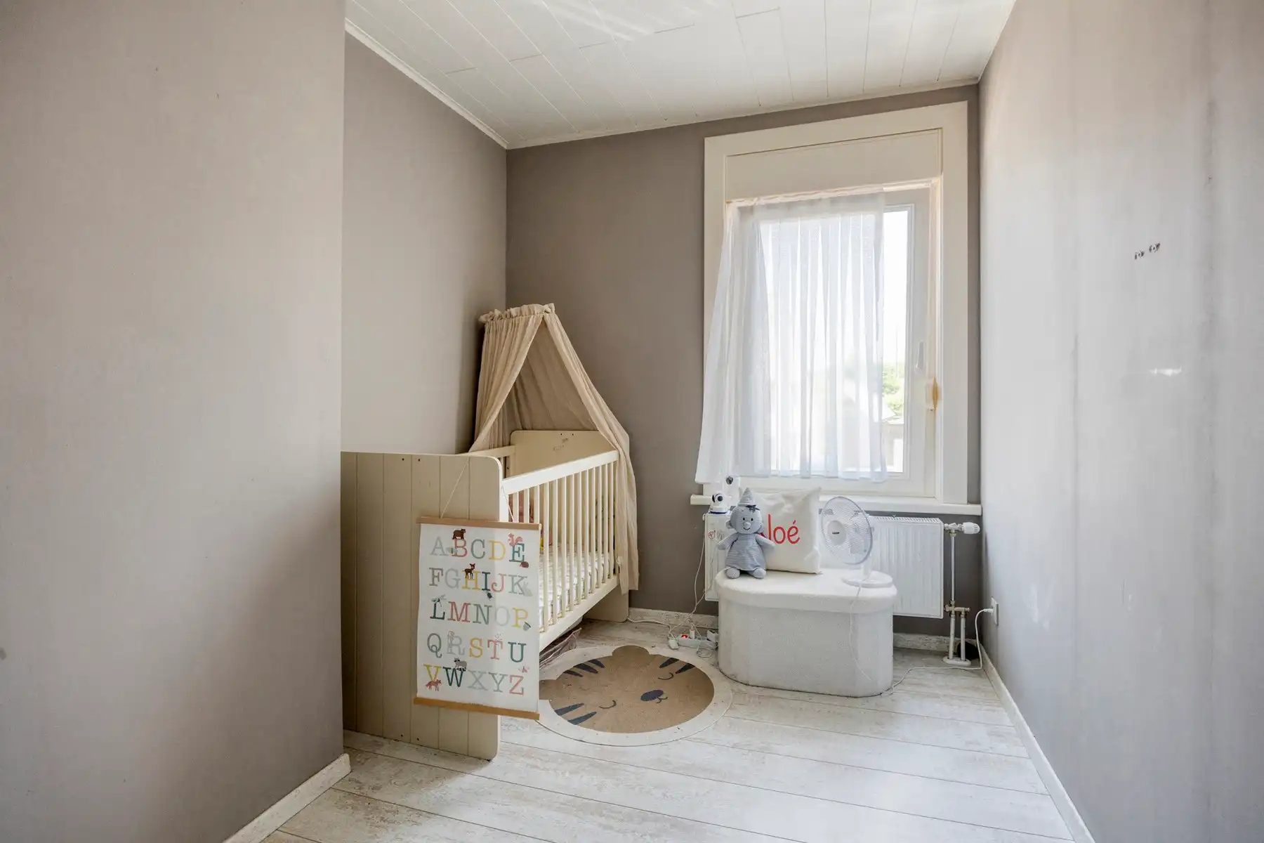 Instapklare HOB met 3 slaapkamers en aangelegde tuin foto 10