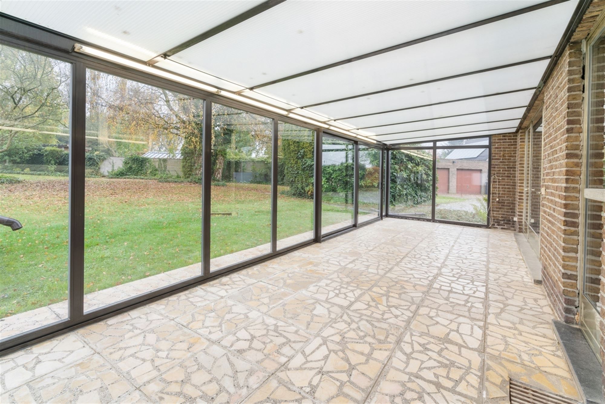 TE RENOVEREN karaktervolle VILLA op een perceel van 1.431m² foto 15