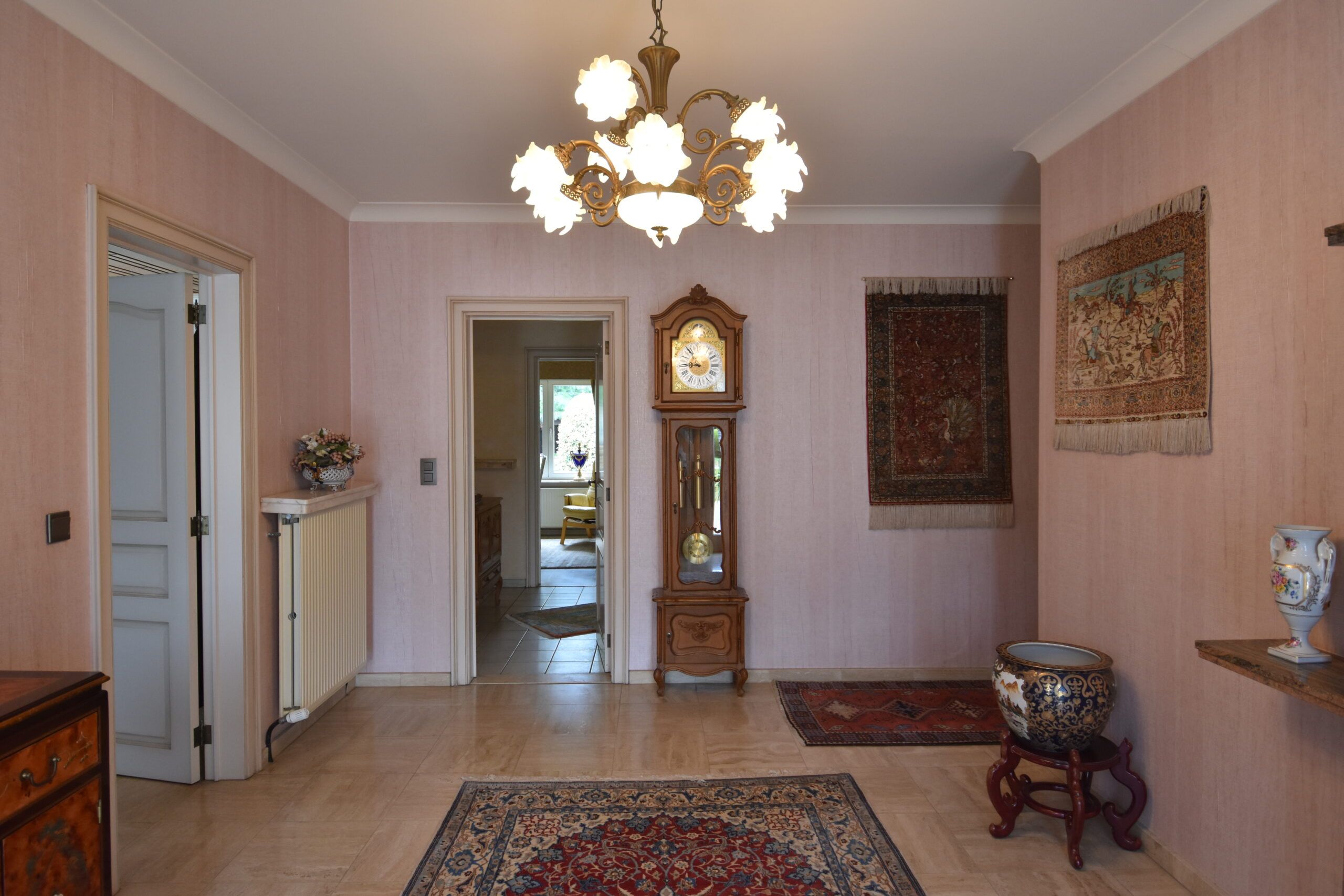 Ruim landhuis met prachtige tuin in rustige straat in Nieuwkerken foto 5