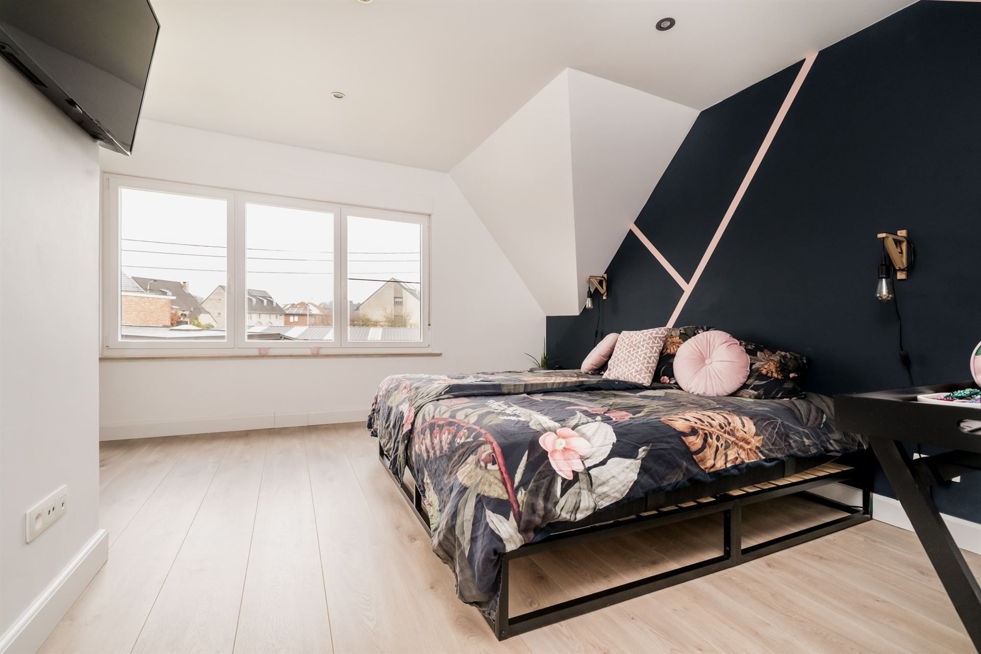 Gezellige woning met open keuken en tuin top ligging!  foto 15