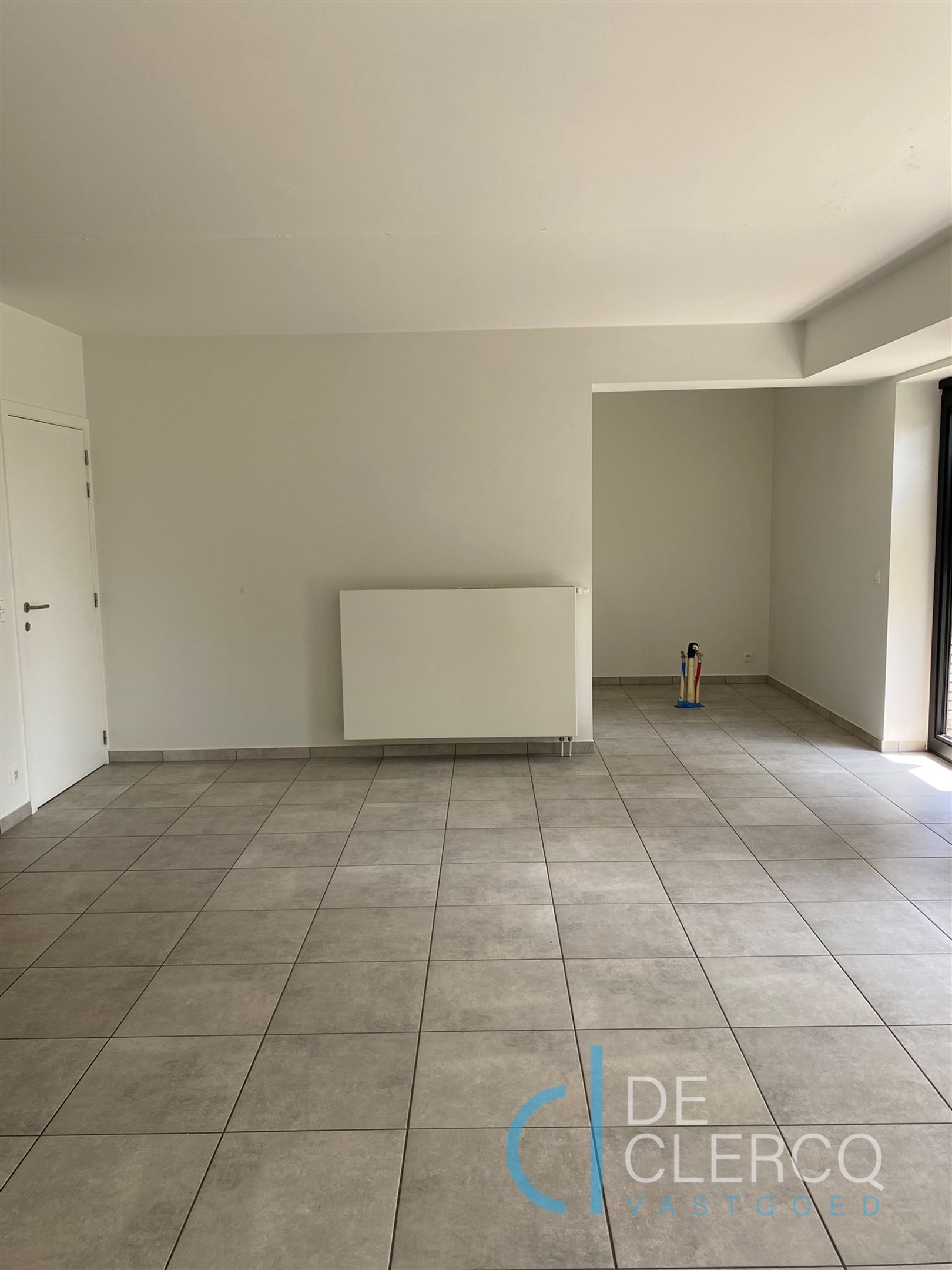 Nieuwbouw handelspand TE KOOP op toplocatie in Lochristi! foto 5