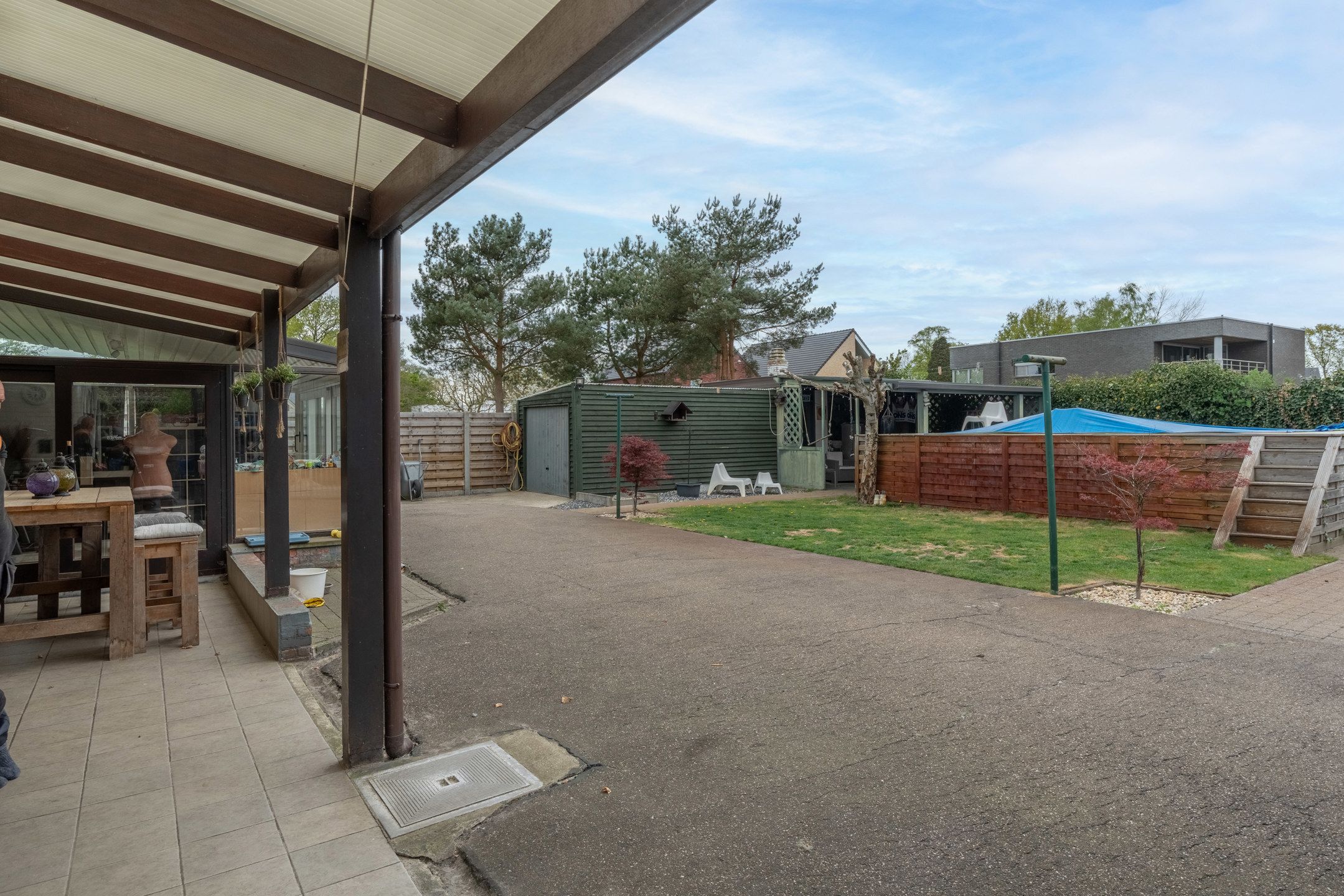 Ruime woning op gunstig gelegen perceel van 922 m² foto 34