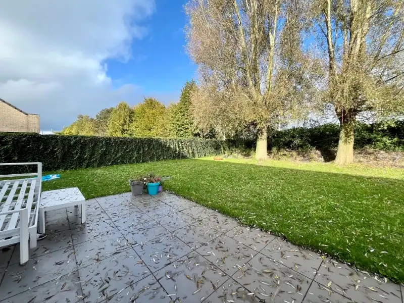 Verzorgde en instapklare woning met 3 slaapkamers en garage foto 10
