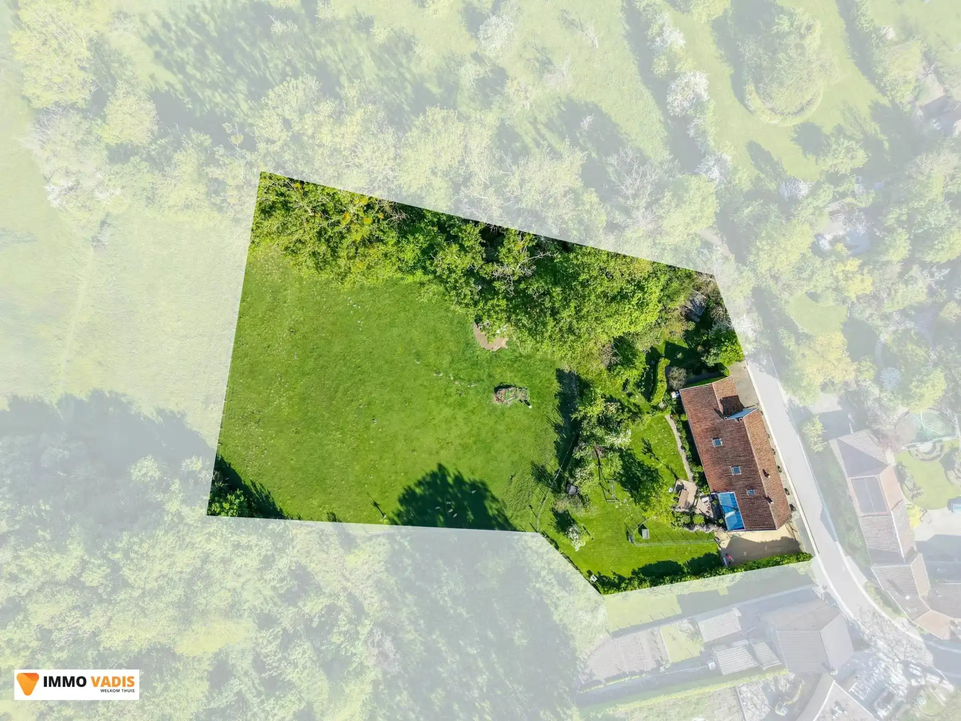 Wonen in alle rust: Uniek landhuis omringd door natuur foto 30