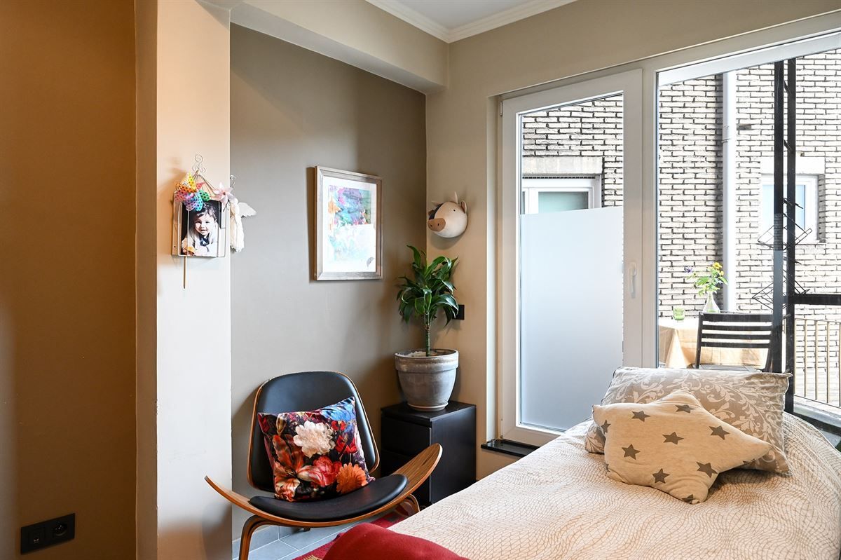 Gerenoveerd appartement op geliefde locatie foto 13