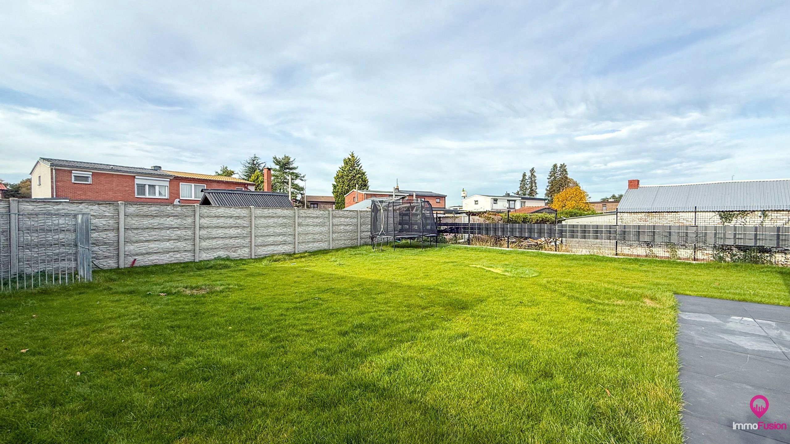 Instapklare, volledig gerenoveerde woning met 4 slaapkamers! foto 45