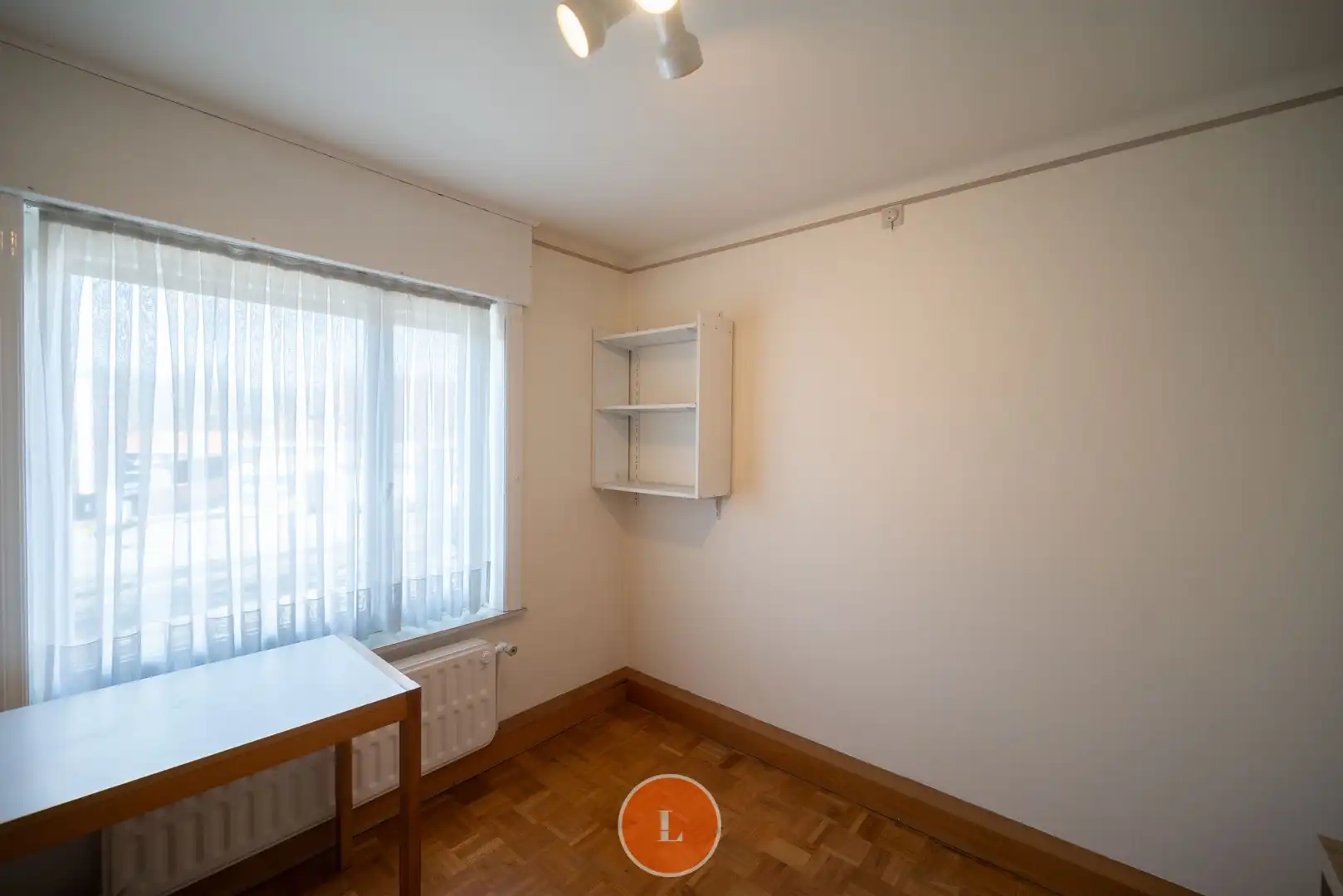 Op te frissen woning vlakbij het centrum van Wevelgem! foto 13