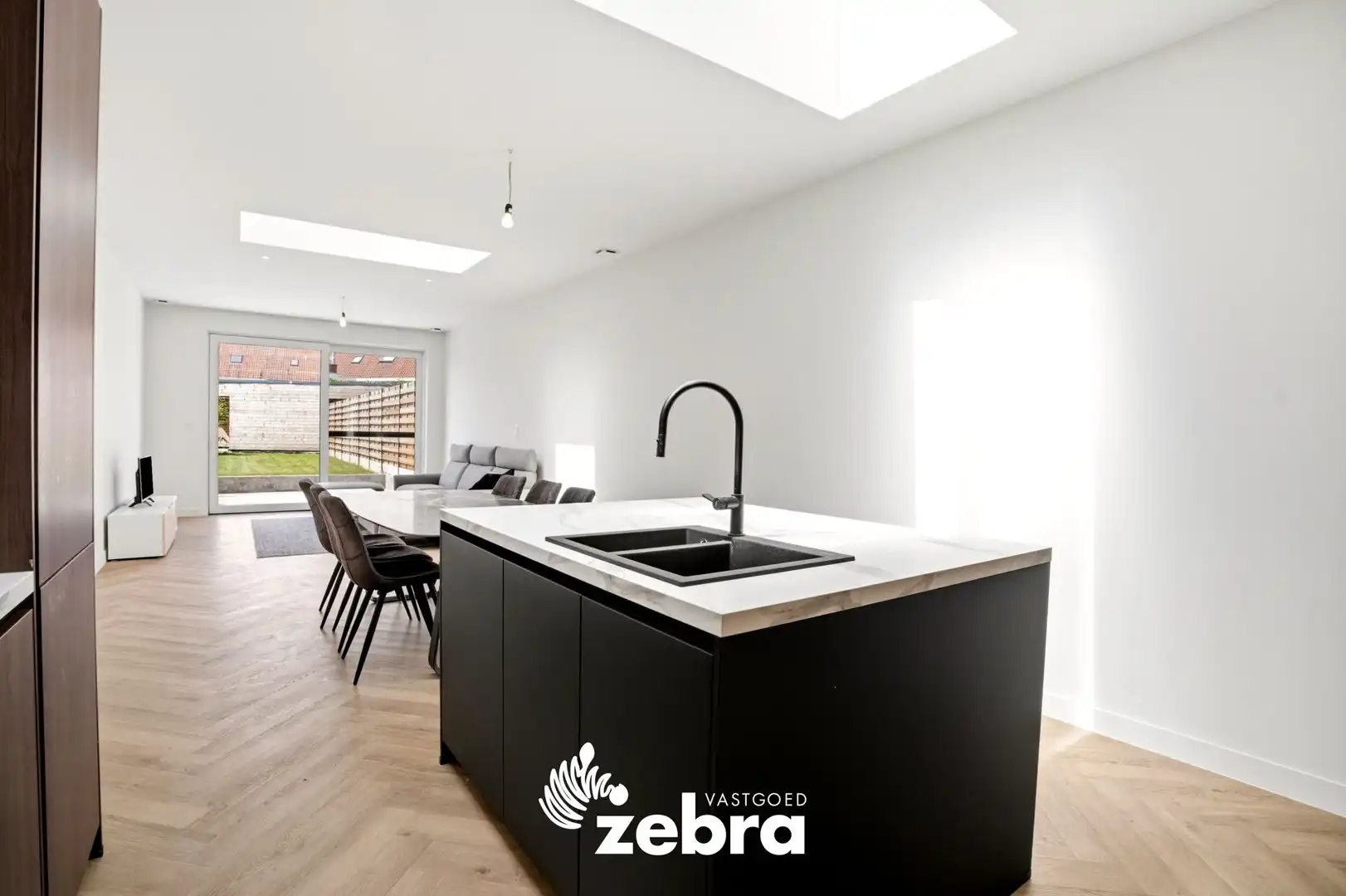 Volledig gerenoveerde woning met 3 slaapkamers, warmtepomp en zonnepanelen! foto 12