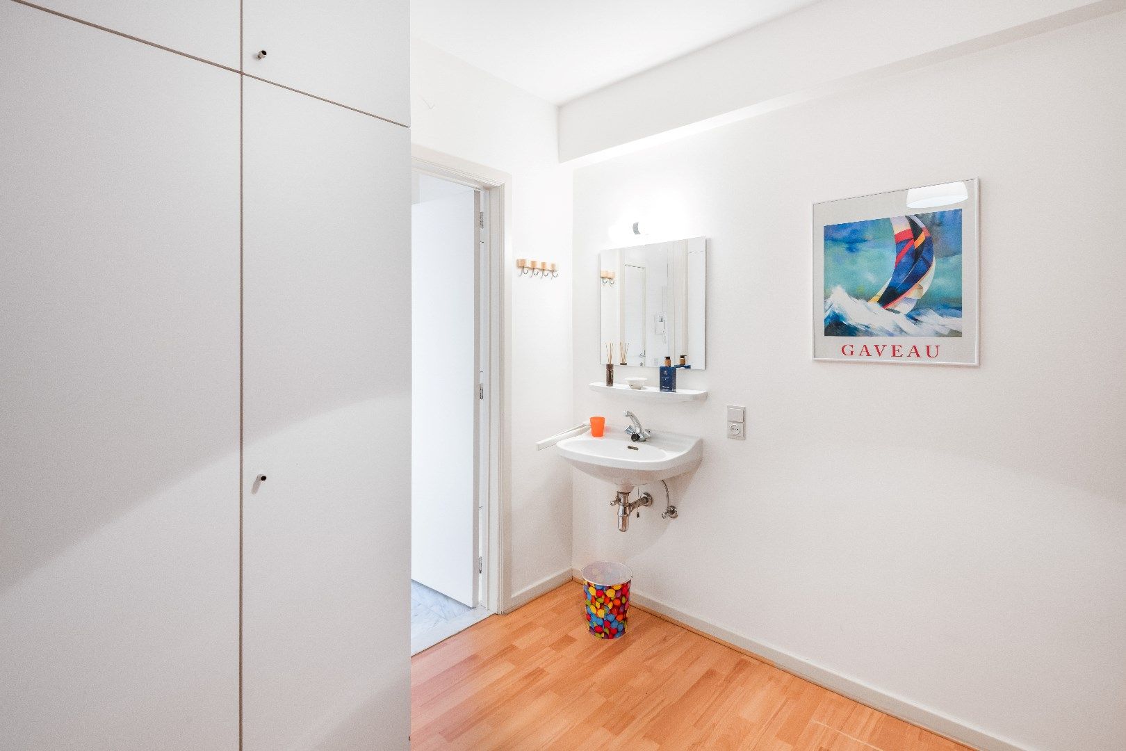 Gemeubeld appartement met frontaal zeezicht gelegen vlakbij het Lichttorenplein. foto 17