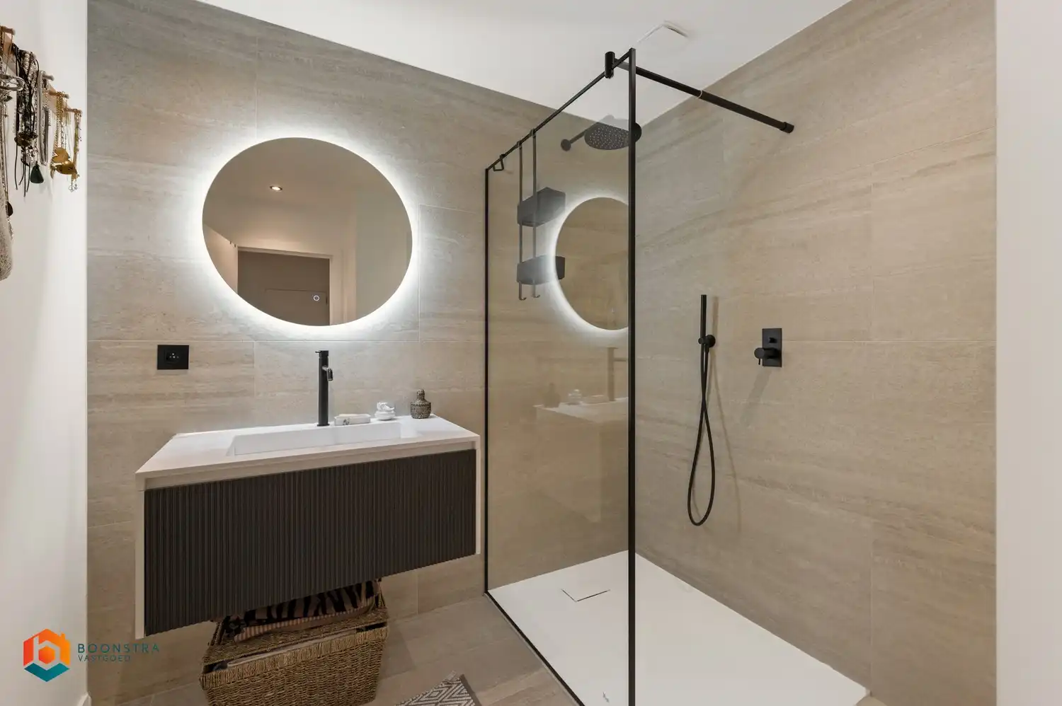 Gelijkvloers app. met 2 slpkrs en tuin te Edegem foto 12