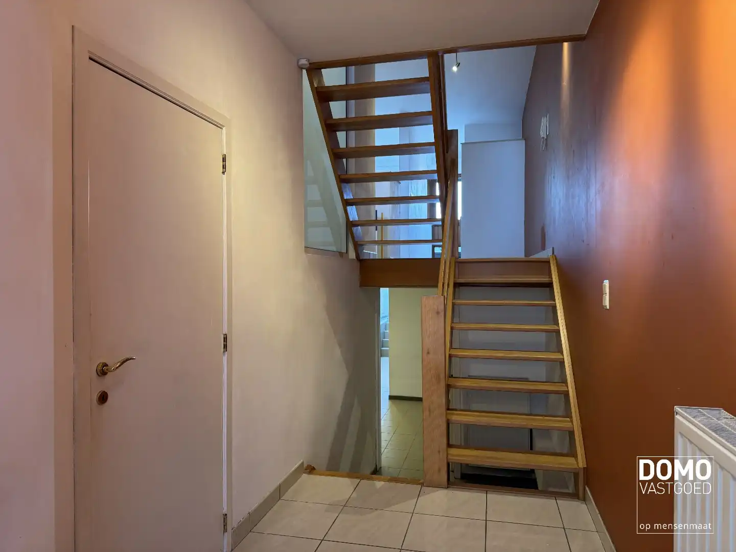 Woning met tuin, garage en 2 slaapkamers op wandelafstand van het centrum van Hasselt foto 7