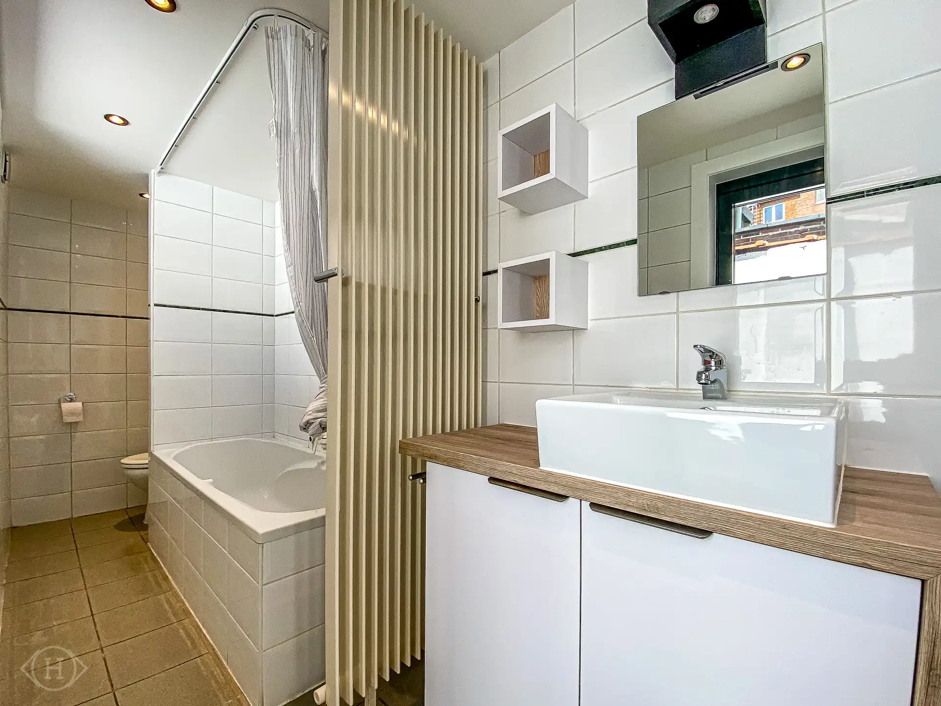Warme karaktervolle woning met binnenplaats/koertje foto 6