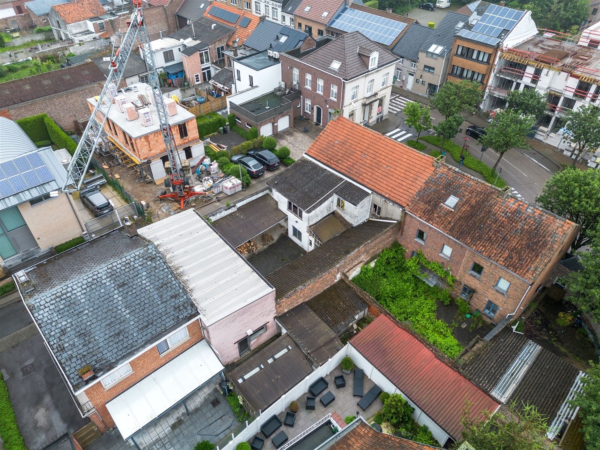 2 PANDEN MET VEEL MOGELIJKHEDEN IN HET CENTRUM VAN LANDEN  foto 6