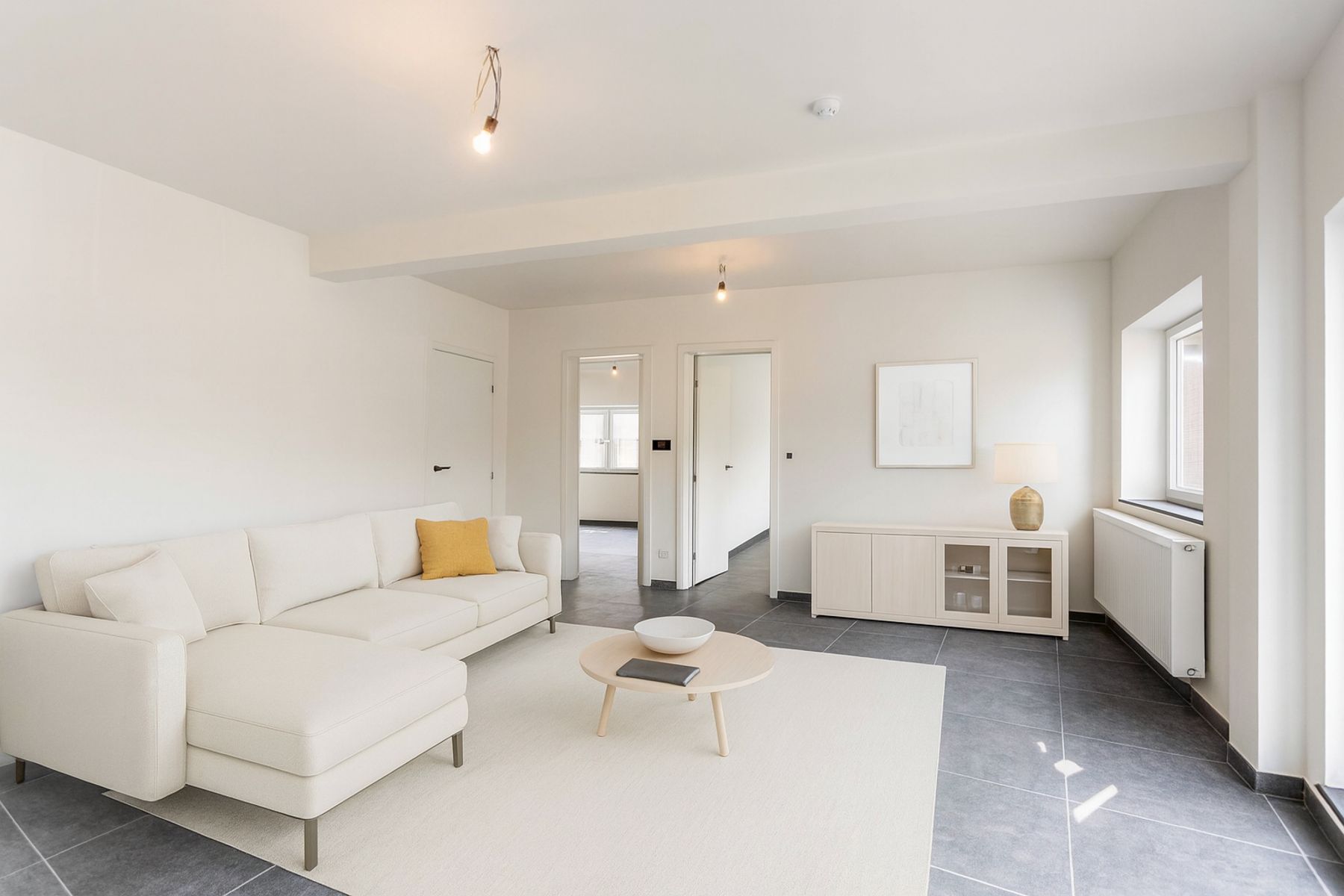 Erg ruim appartement met groot terras! foto 5