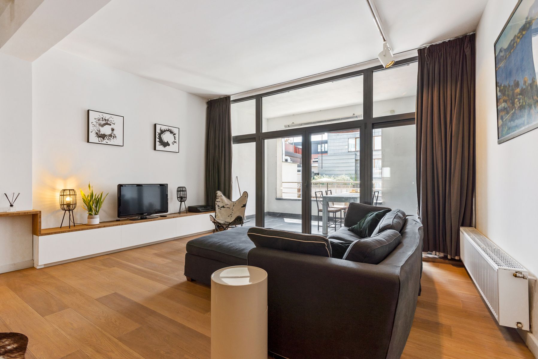 Stijlvol appartement met 30 m² terras en veel berging foto 8